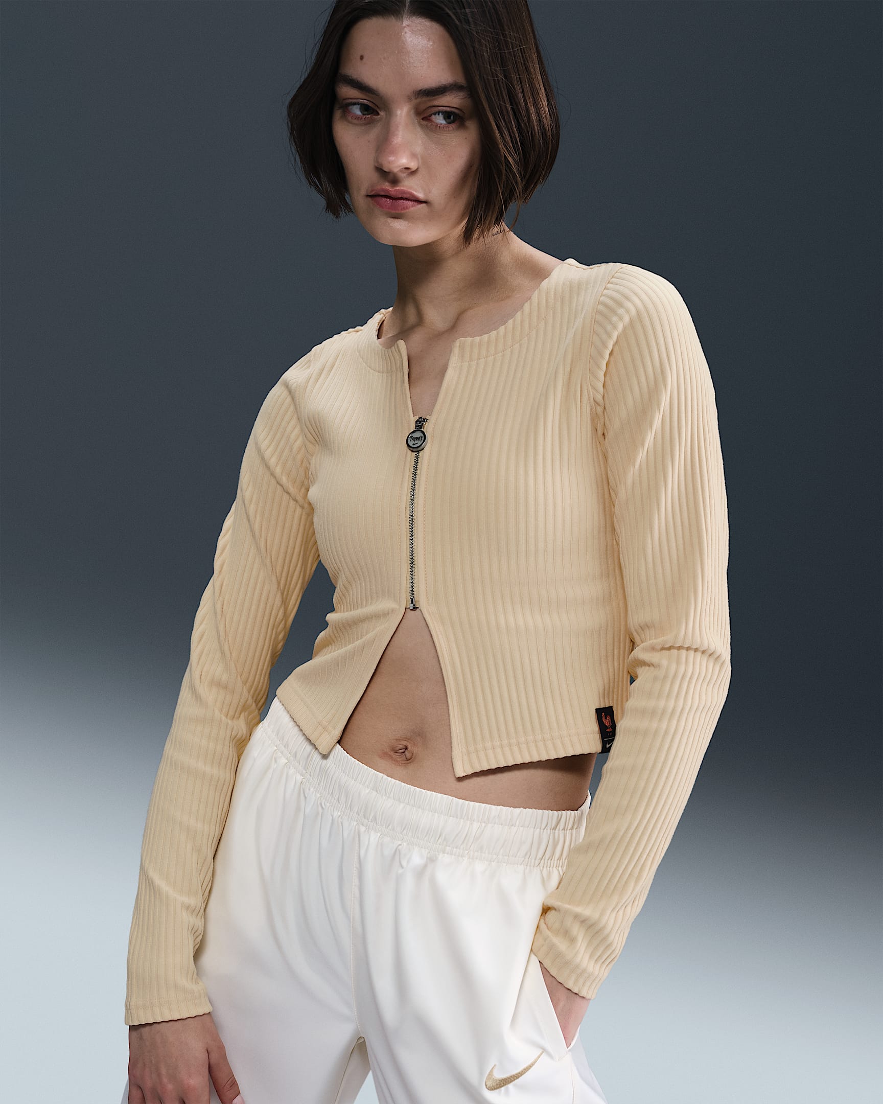 FFF Chill Rib Women's Nike Football Slim Full-Zip Cardigan - Pale Vanilla/Pale Ivory