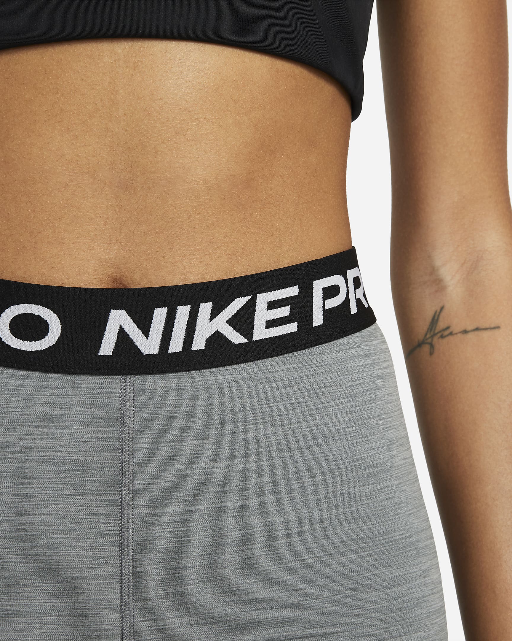 Nike Pro 365 Women's High-Waisted 7" Shorts - Smoke Grey/Heather/Black/Black