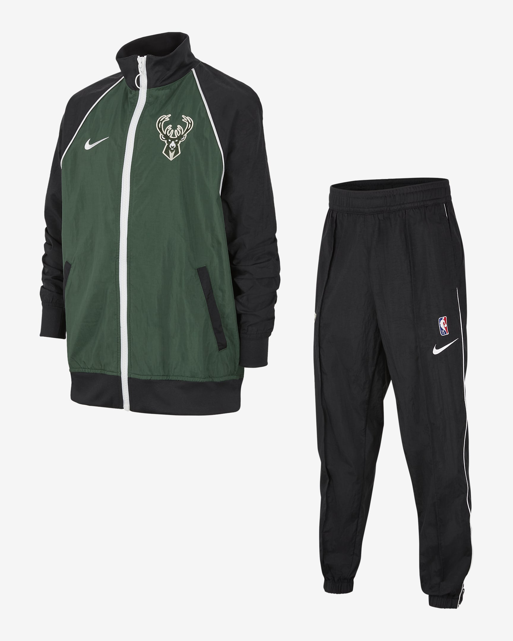 Milwaukee Bucks Courtside Older Kids' Nike NBA Tracksuit. Nike UK