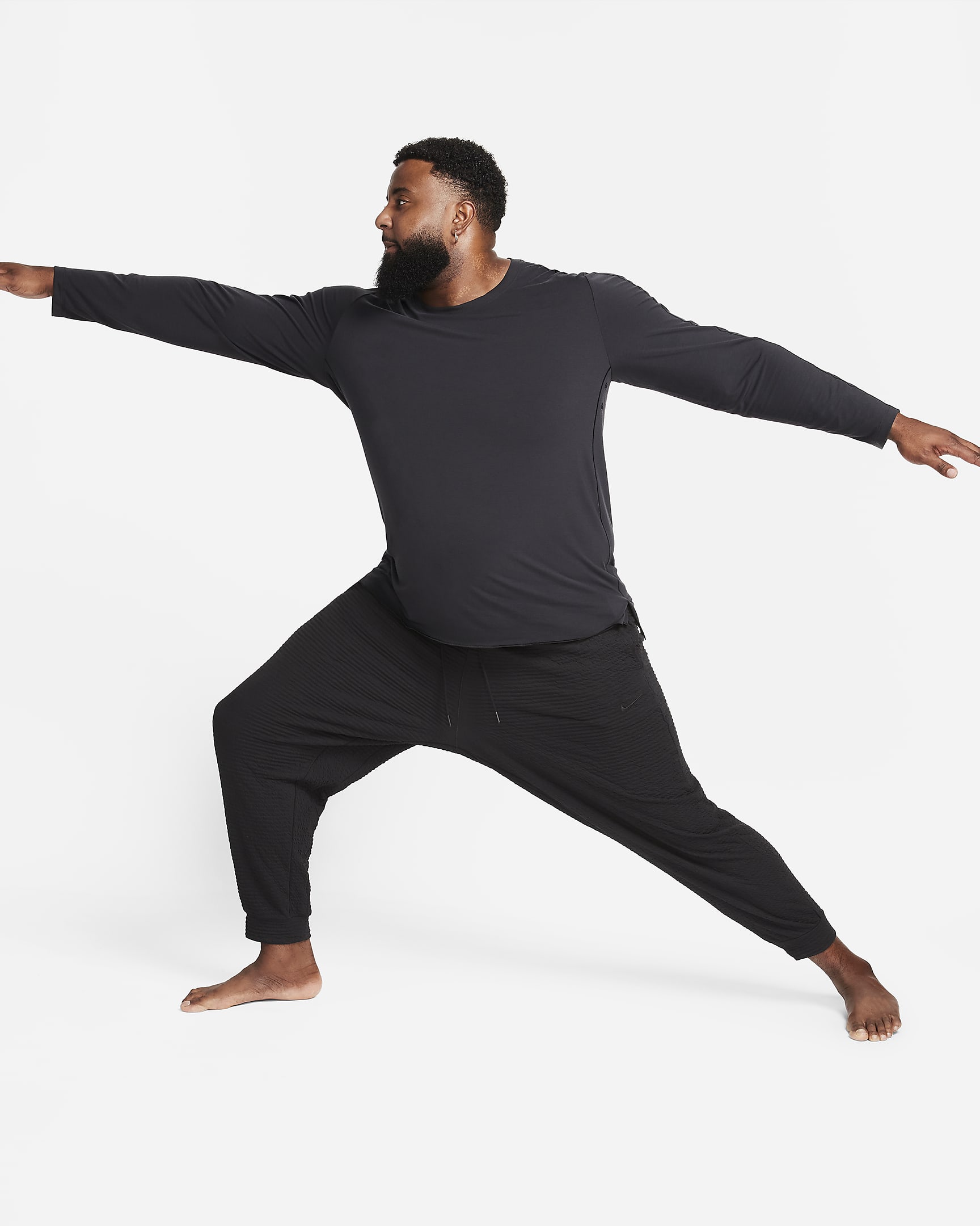 Nike Yoga Men's Dri-FIT Trousers. Nike IL