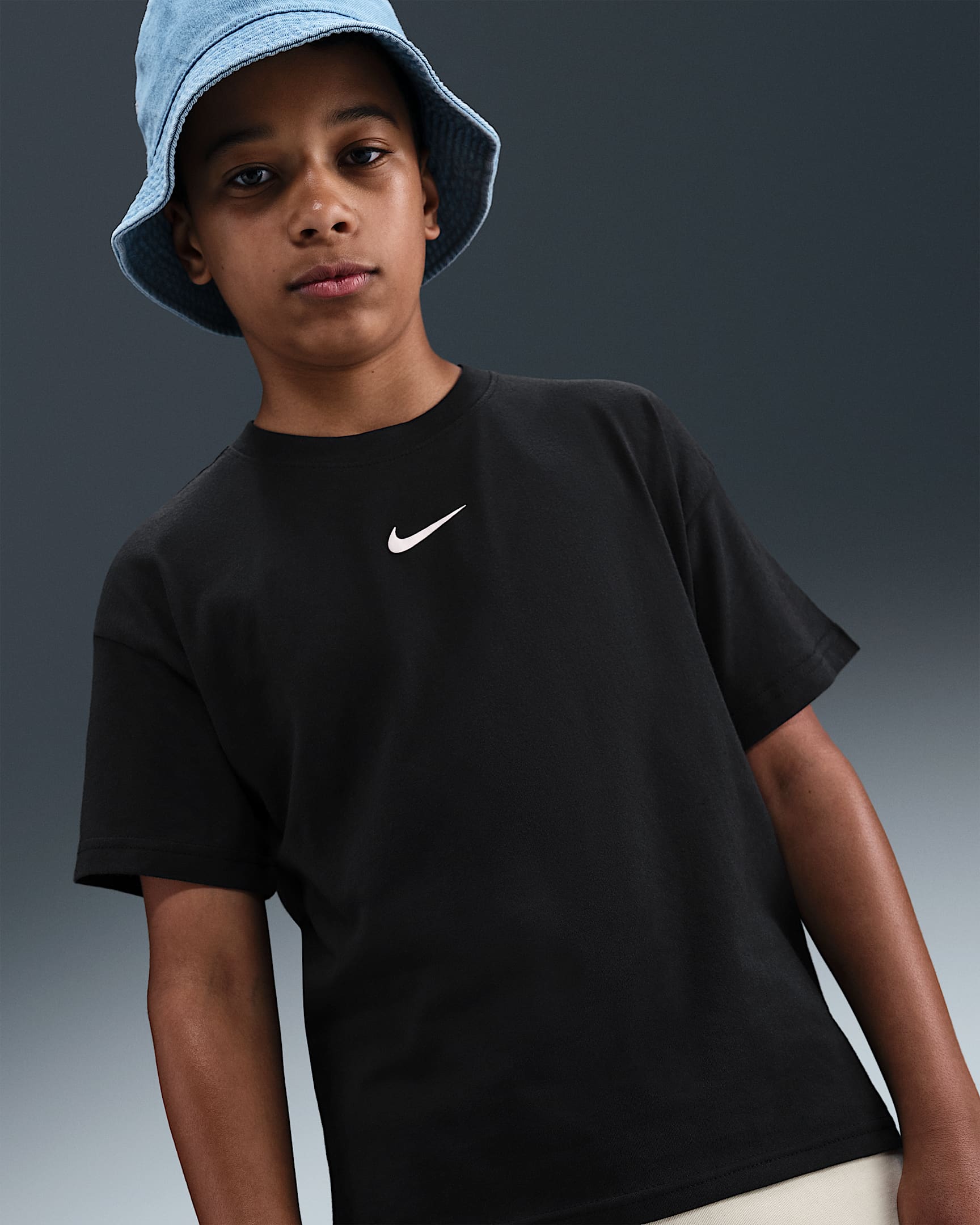 Nike Sportswear Big Kids' T-Shirt - Black