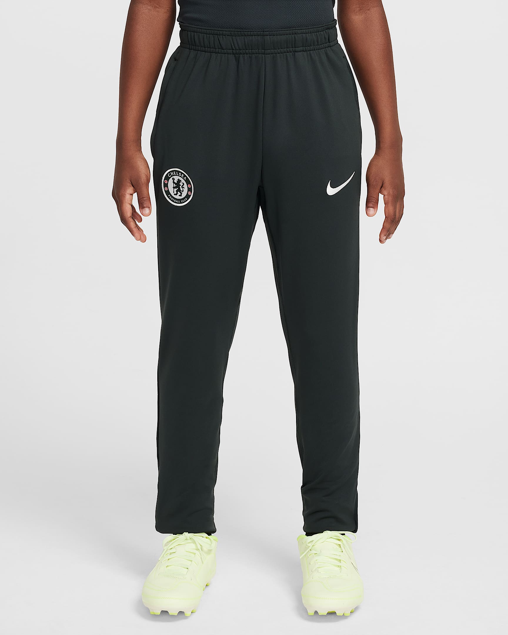 Chelsea F.C. Strike Older Kids' Nike Dri-FIT Football Knit Pants - Outdoor Green/Phantom/Phantom