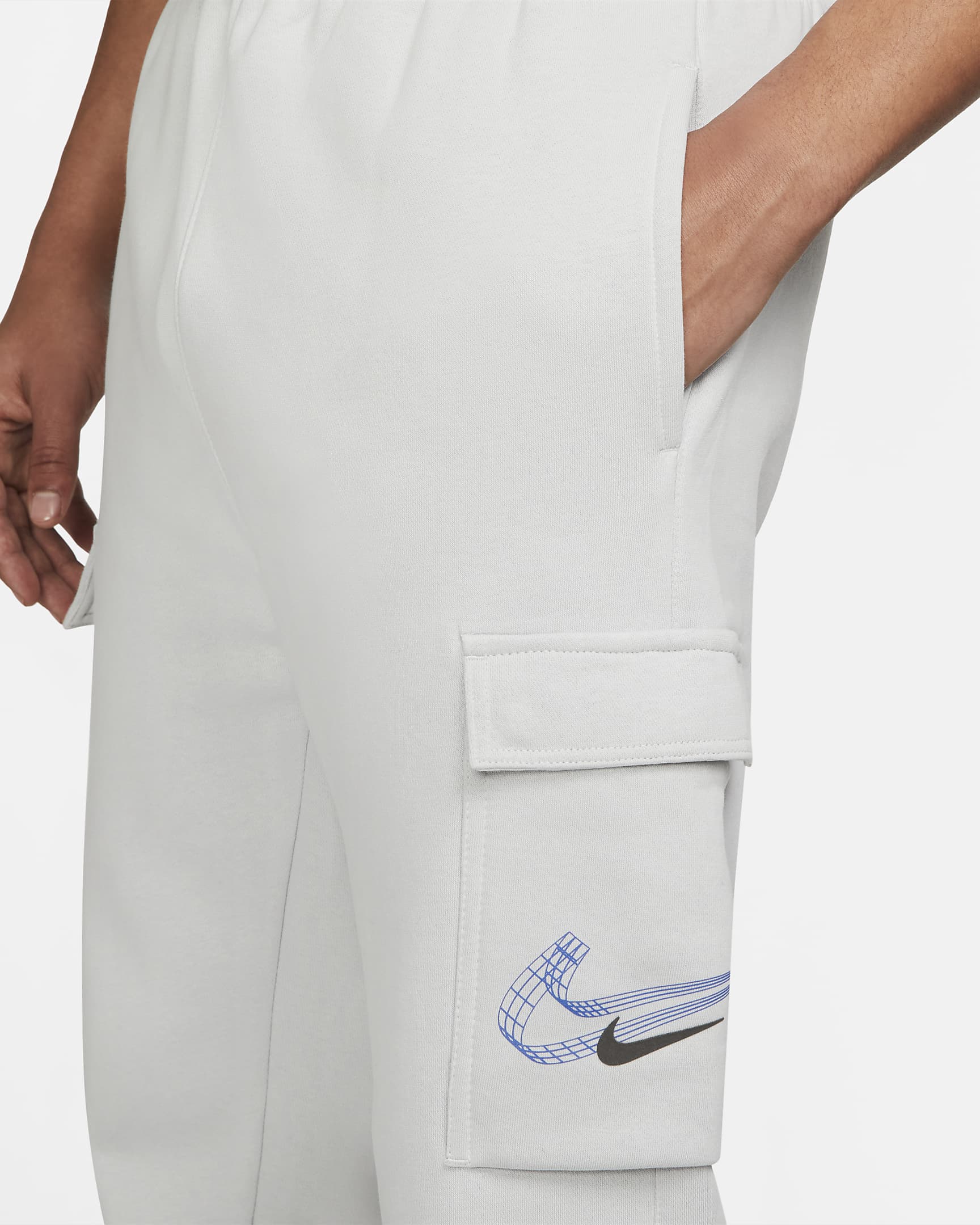 Nike Sportswear Men's Fleece Cargo Trousers. Nike HU