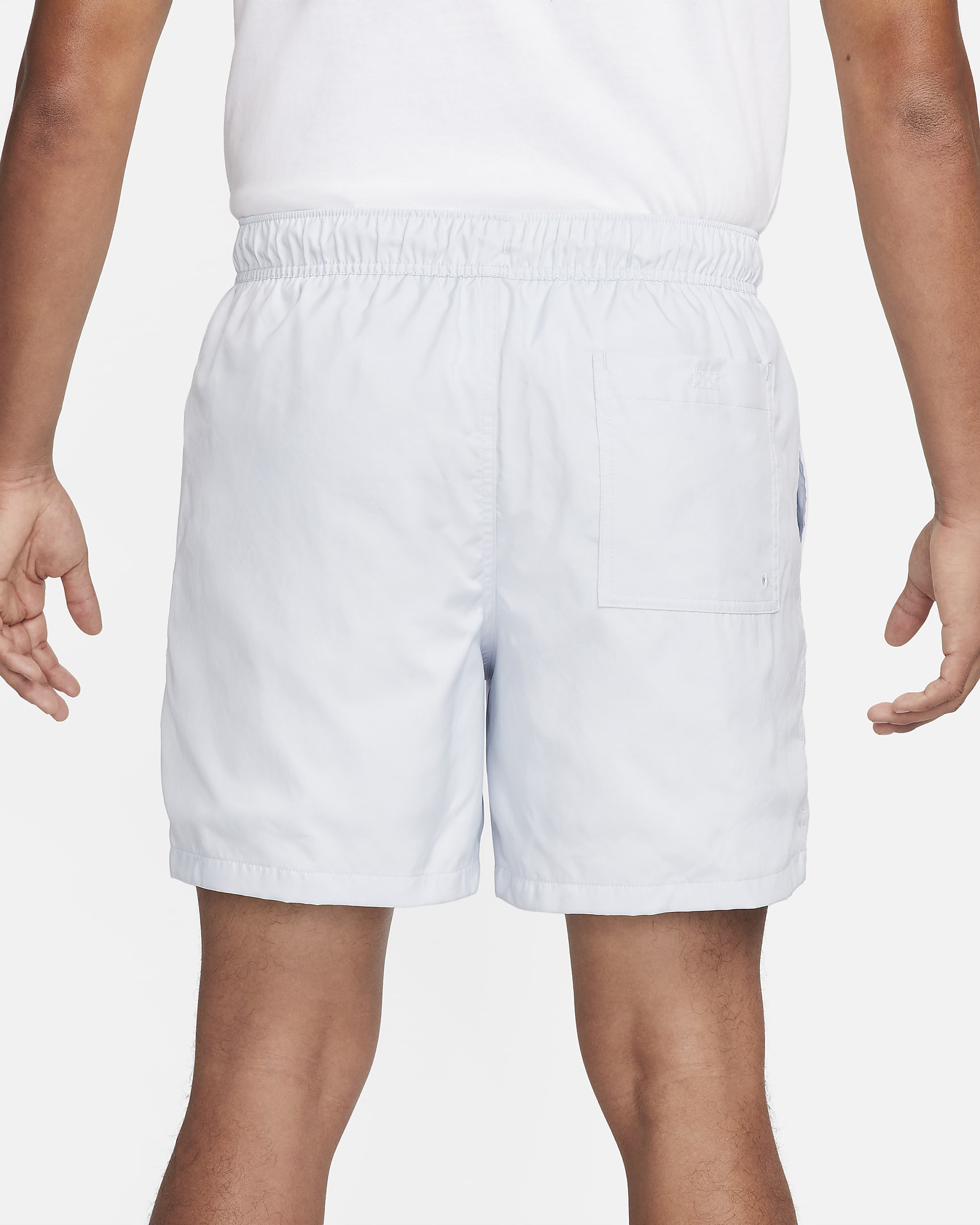 Shorts Flow in tessuto Nike Club – Uomo - Pure Platinum/Bianco