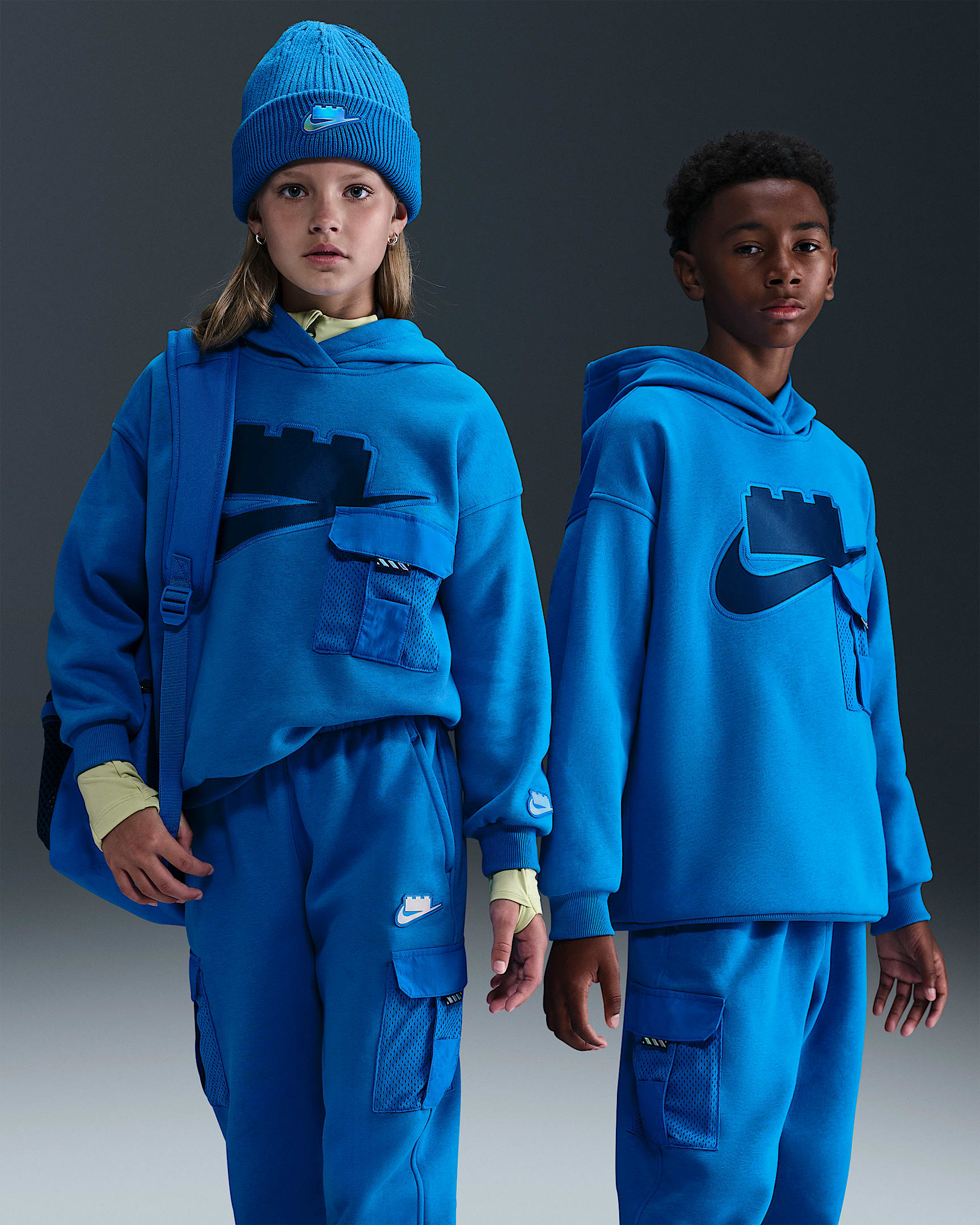 Huvtröja Nike x LEGO® Collection i oversize-modell för ungdom - Cobalt Blaze/Cobalt Blaze