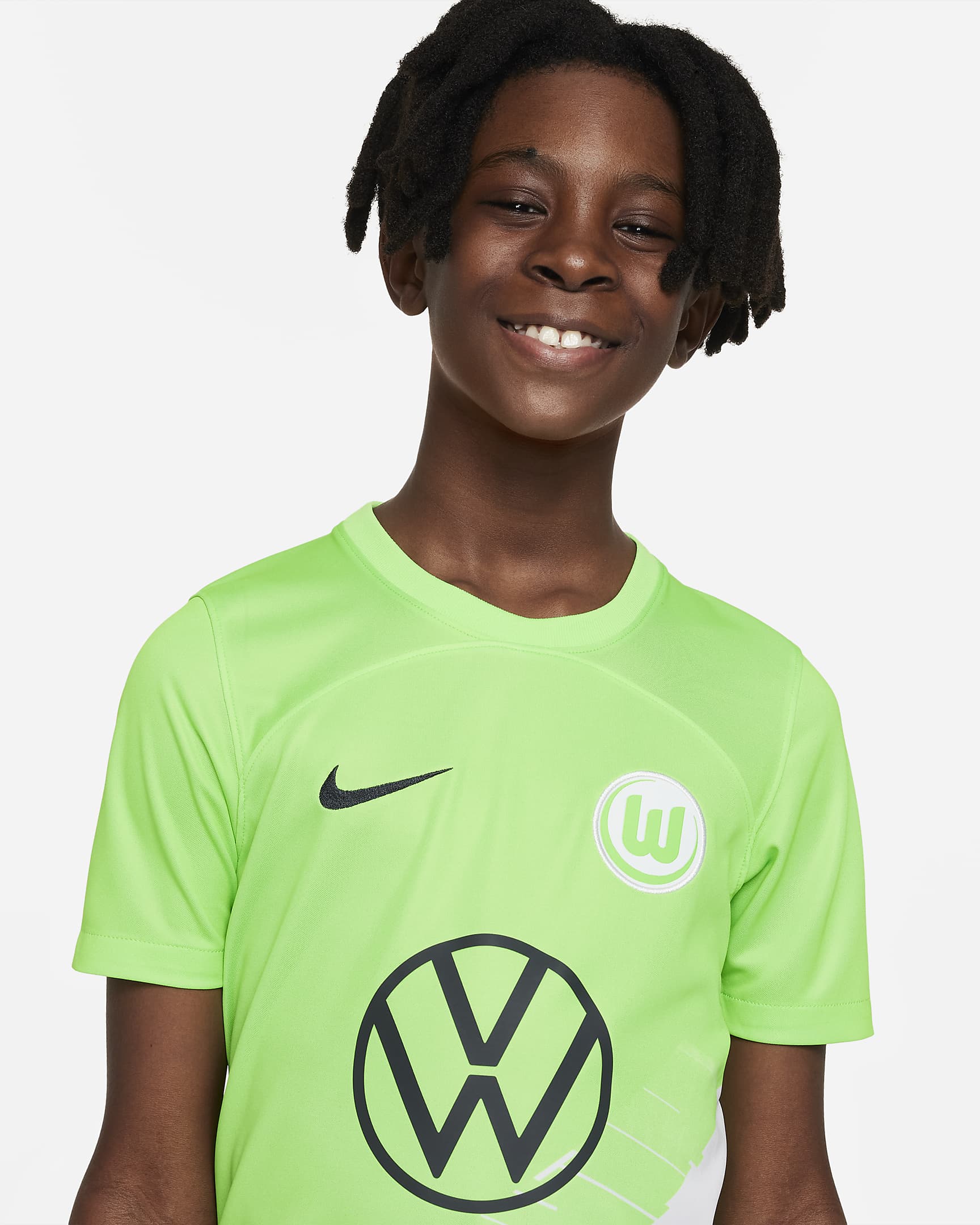 VfL Wolfsburg 2023/24 Stadium Home Older Kids' Nike Dri-FIT Football ...