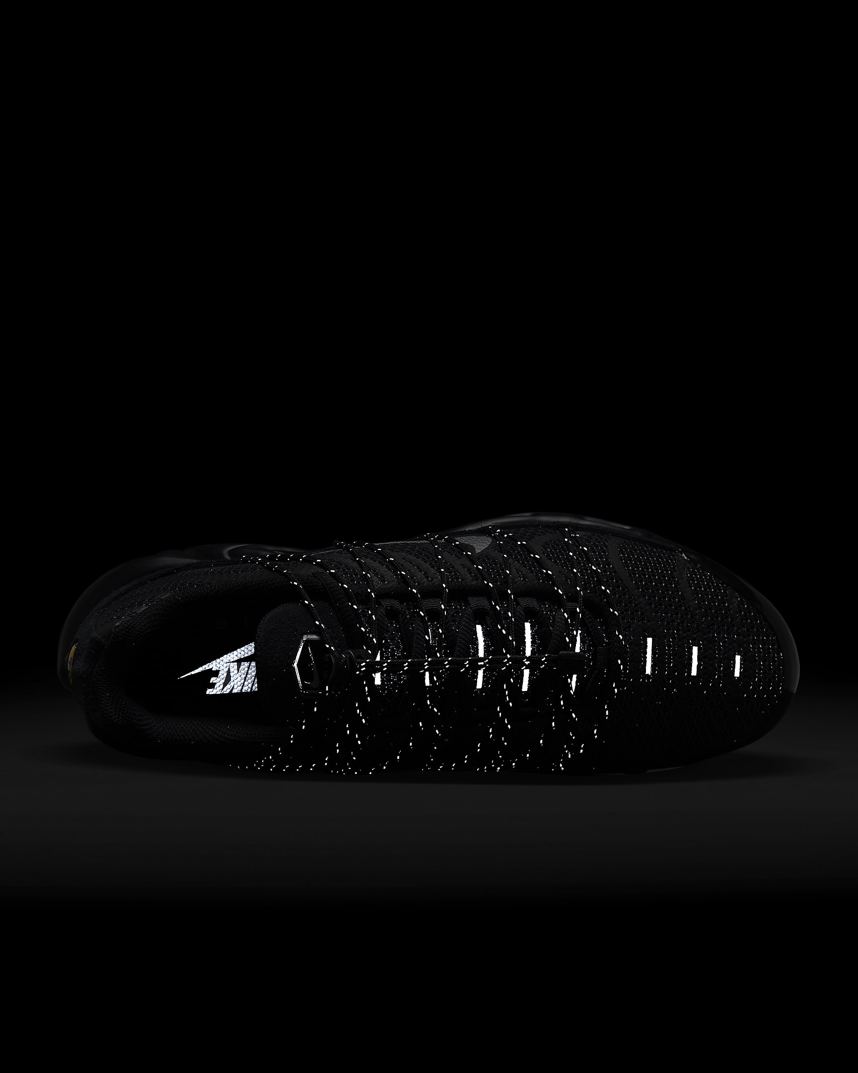 Scarpa Nike Air Max Plus Utility – Uomo - Nero/Bianco/Argento metallizzato