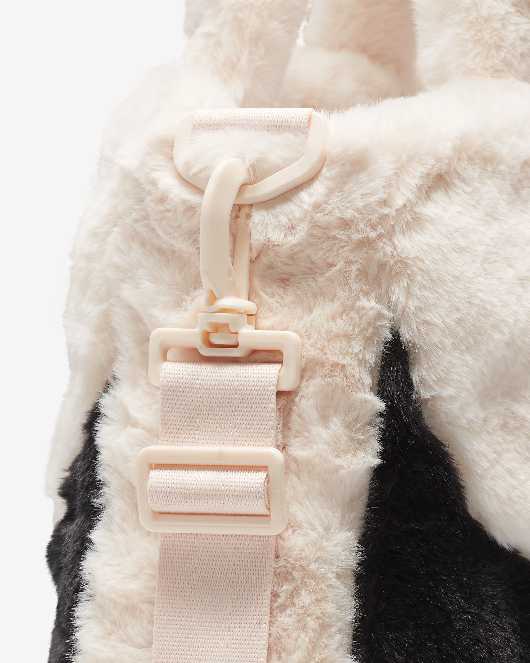 Nike Sportswear Faux Fur Tote (10L) - Guava Ice/Guava Ice/Black