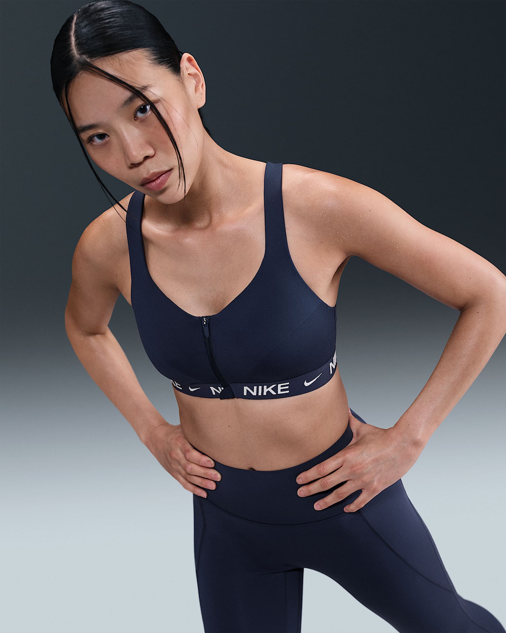 Nike Indy Yüksek Destekli Pedli Önü Fermuarlı Kadın Spor Sütyeni - Midnight Navy