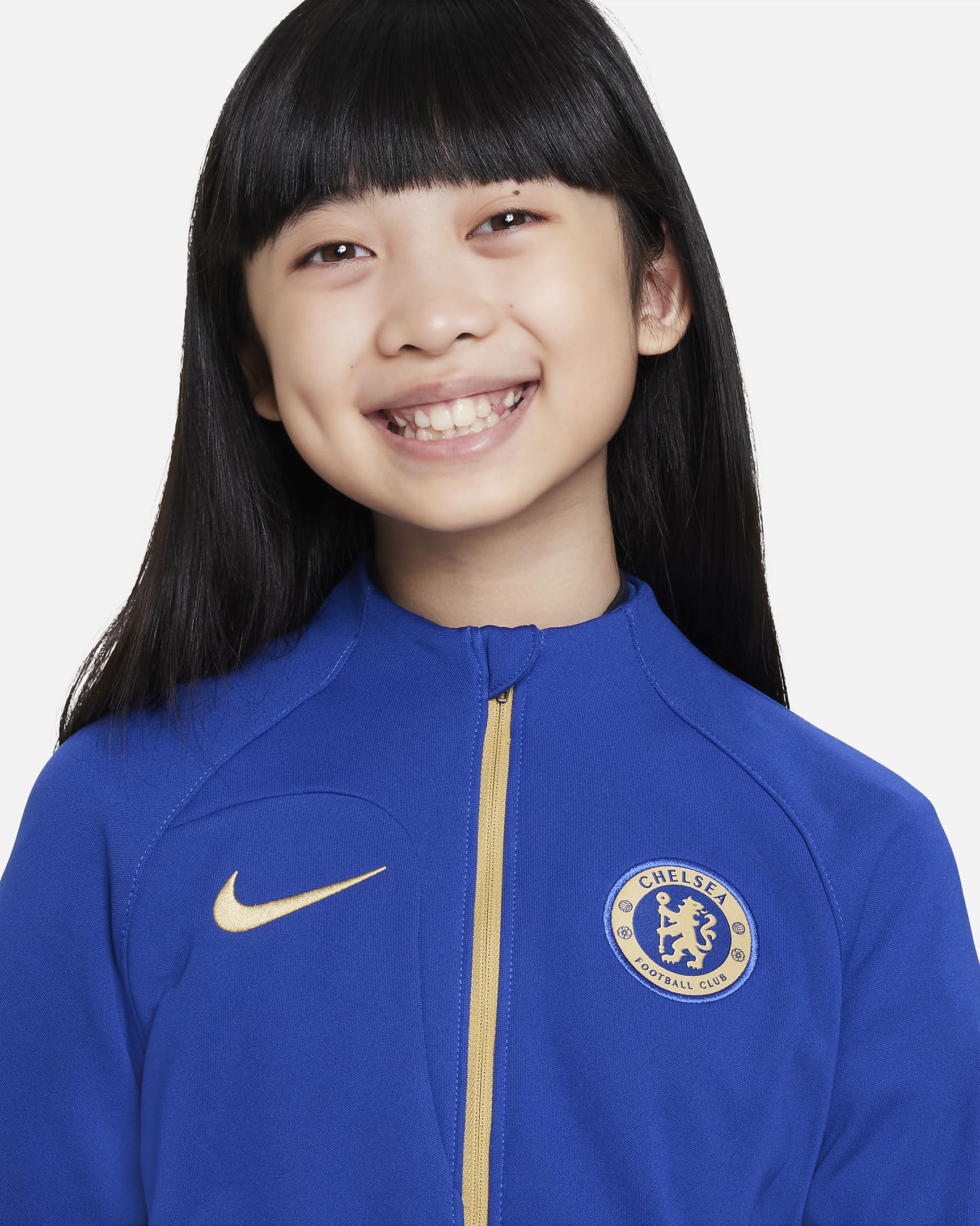 Chelsea F.C. Academy Pro Younger Kids' Knit Football Jacket. Nike SK