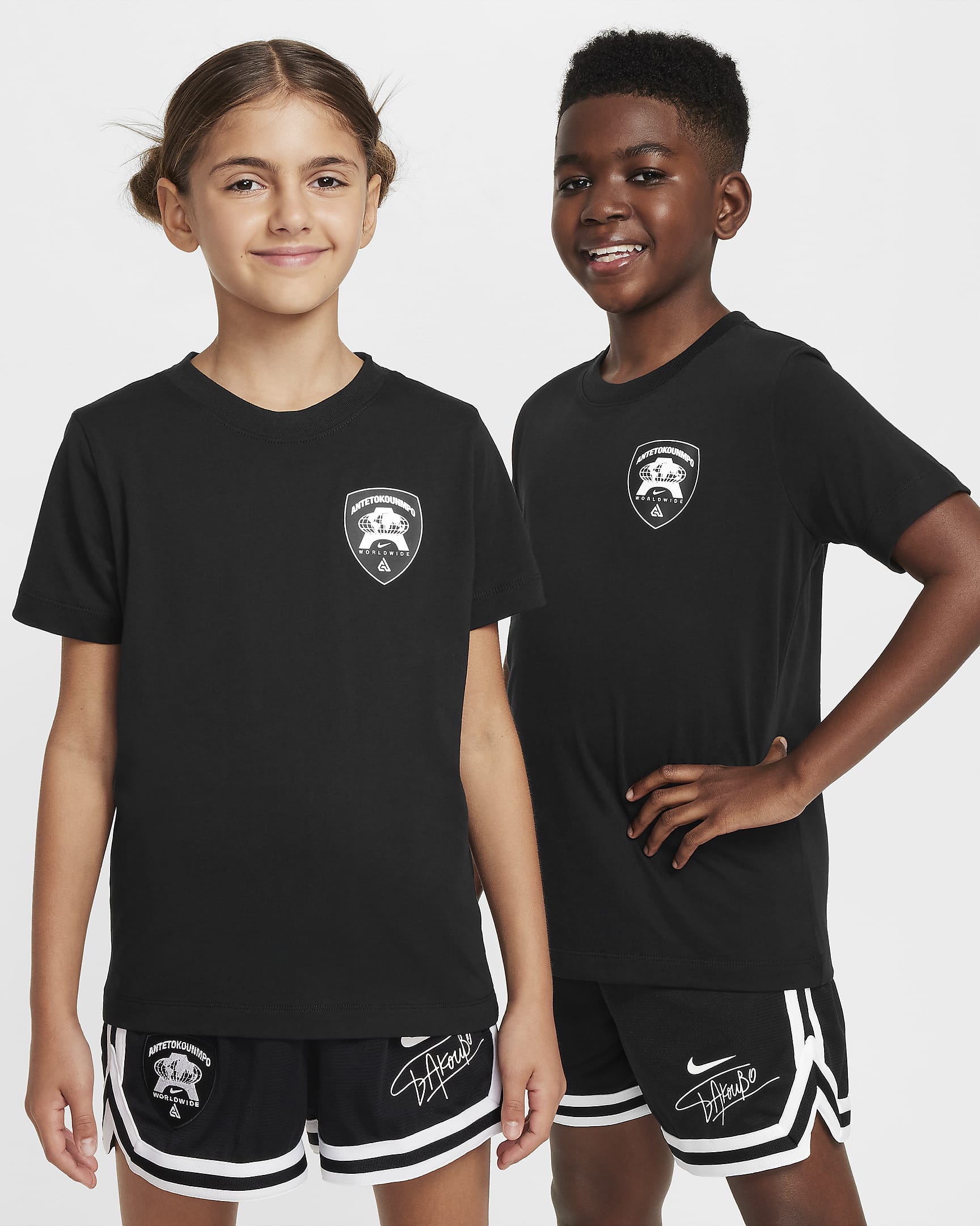 Giannis Older Kids' T-Shirt - Black