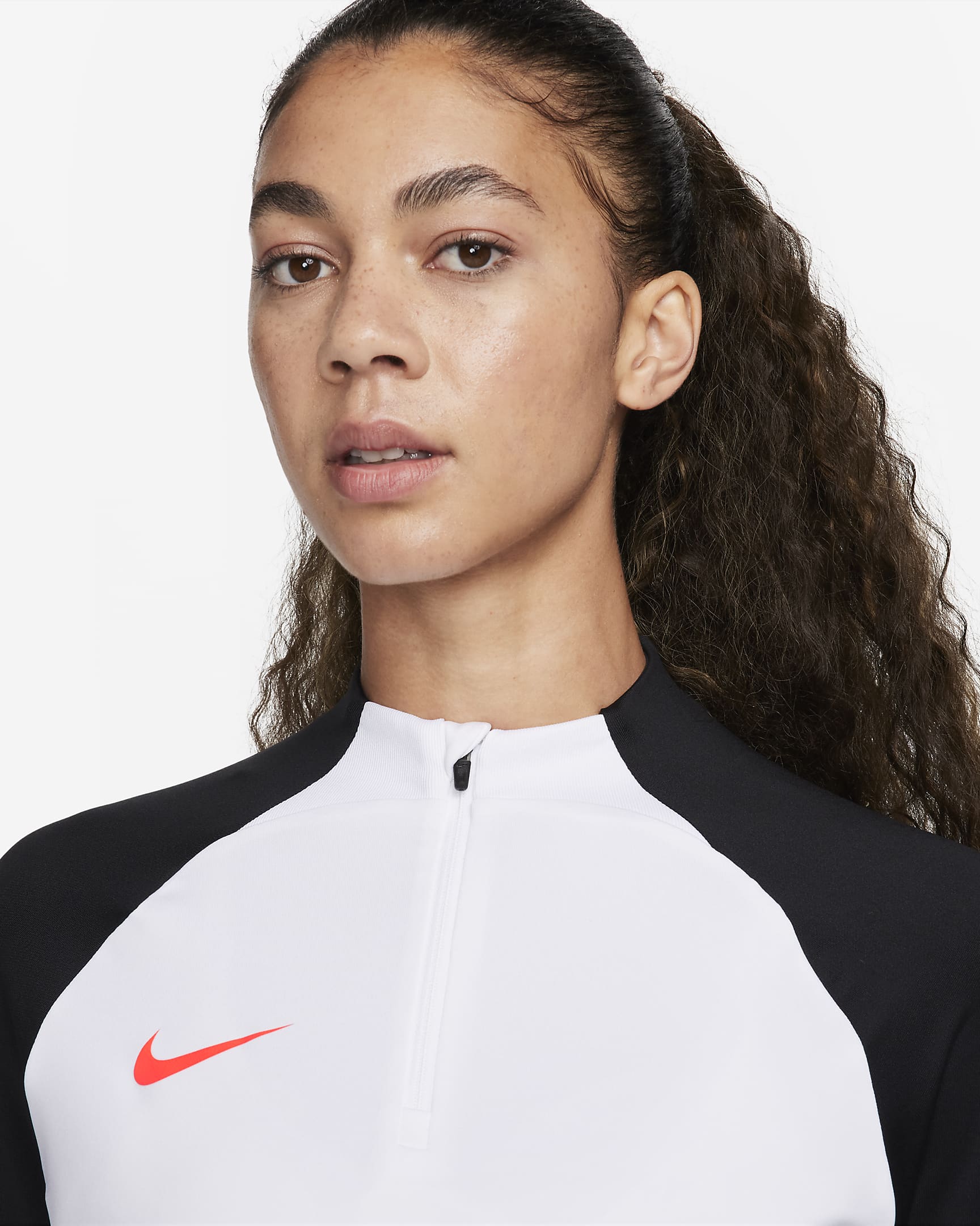 Nike Dri-FIT Strike Women's Long-Sleeve Drill Top. Nike SE