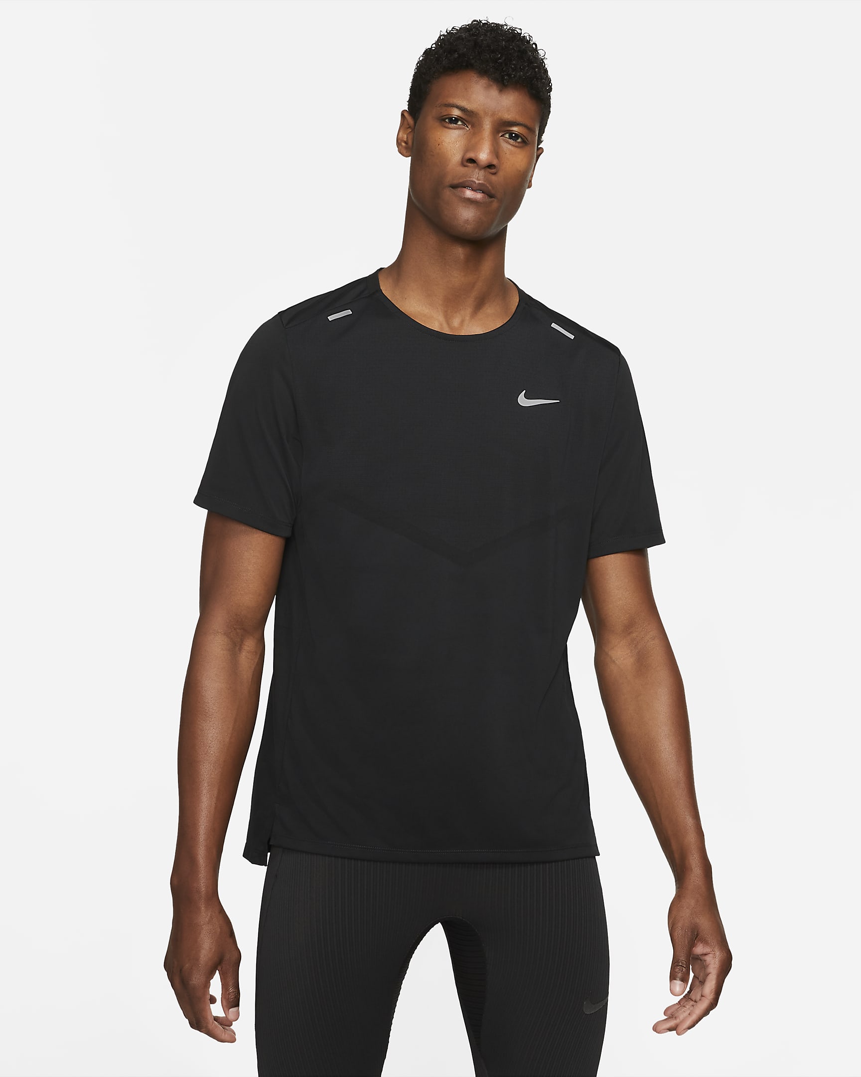 Nike Rise 365 Dri-FIT kortermet løpeoverdel til herre - Svart