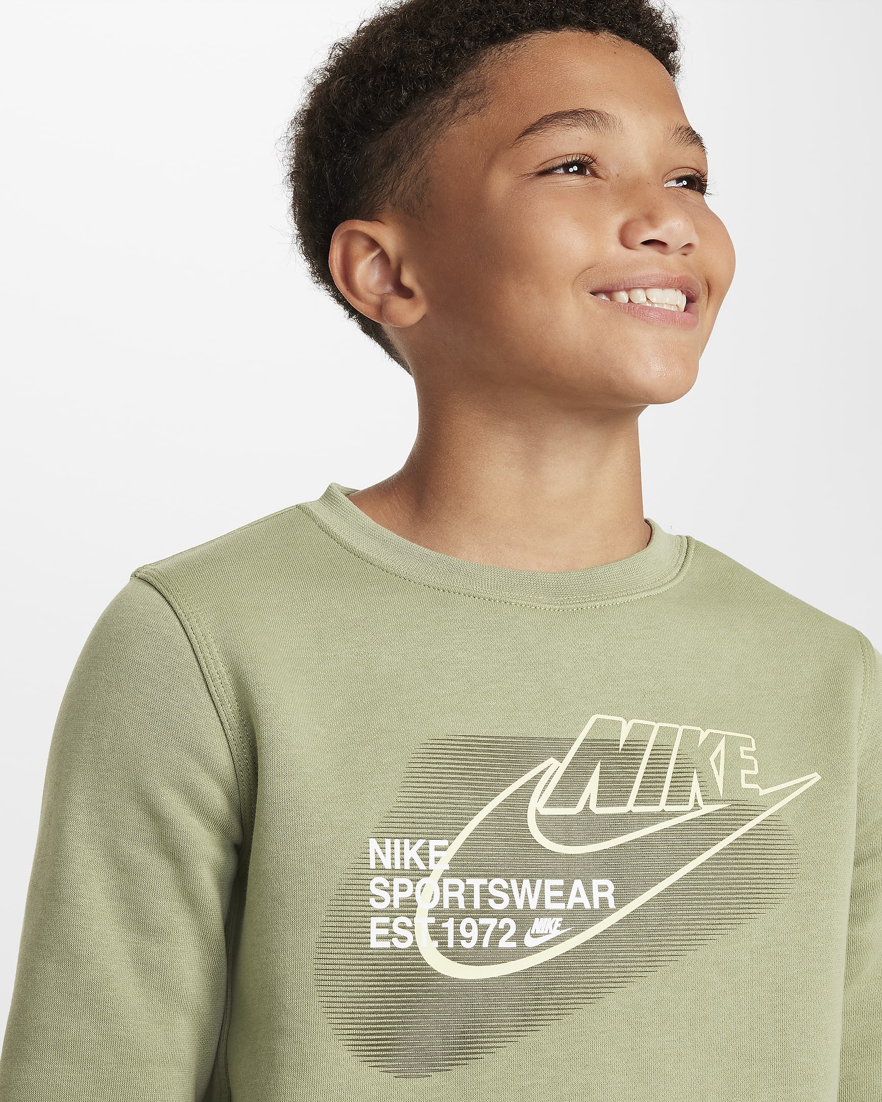 Nike Sportswear Standard Issue Older Kids' (Boys') Crew-Neck Sweatshirt - Oil Green