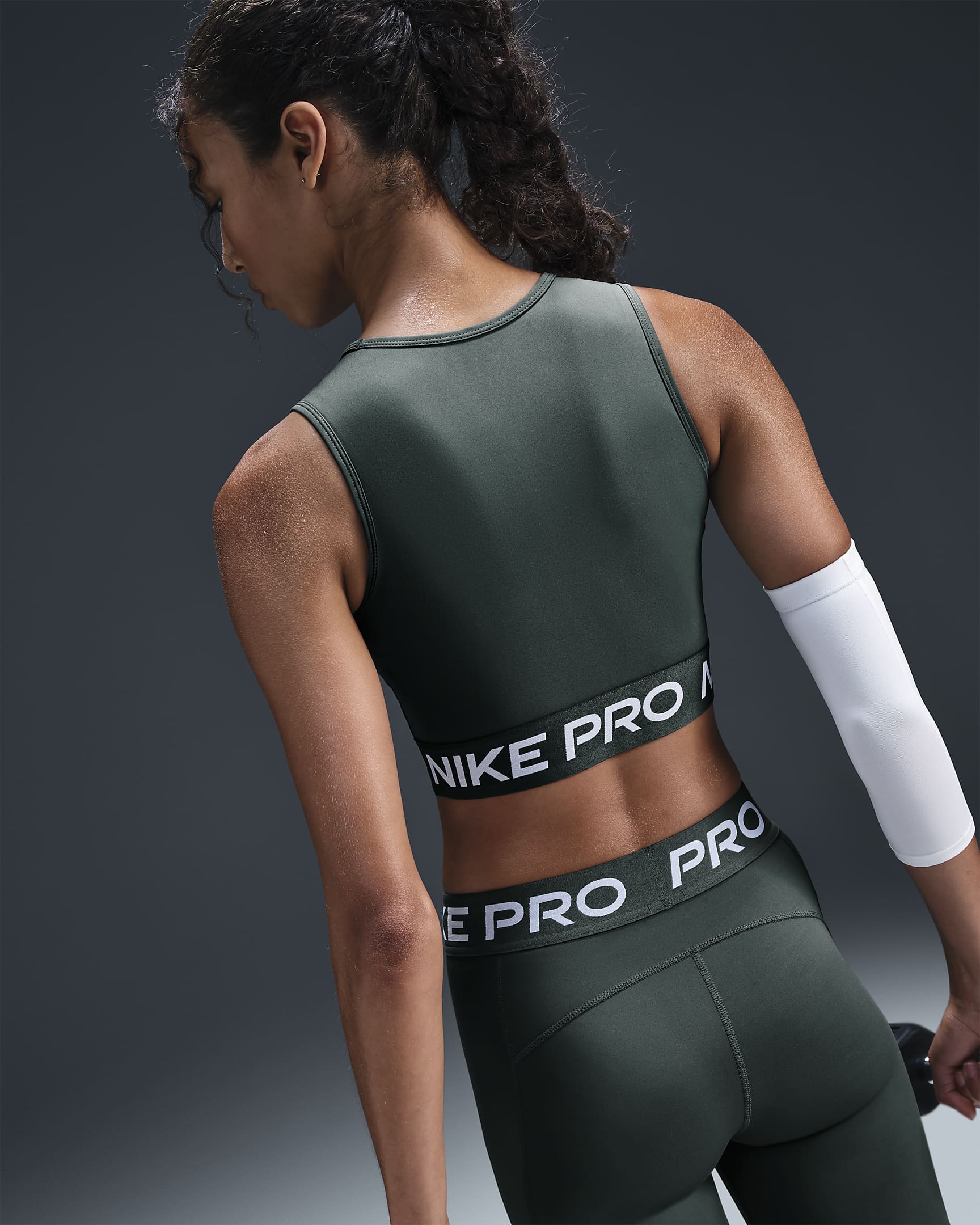 Nike Pro Women's Dri-FIT Cropped Tank Top - Vintage Green/White