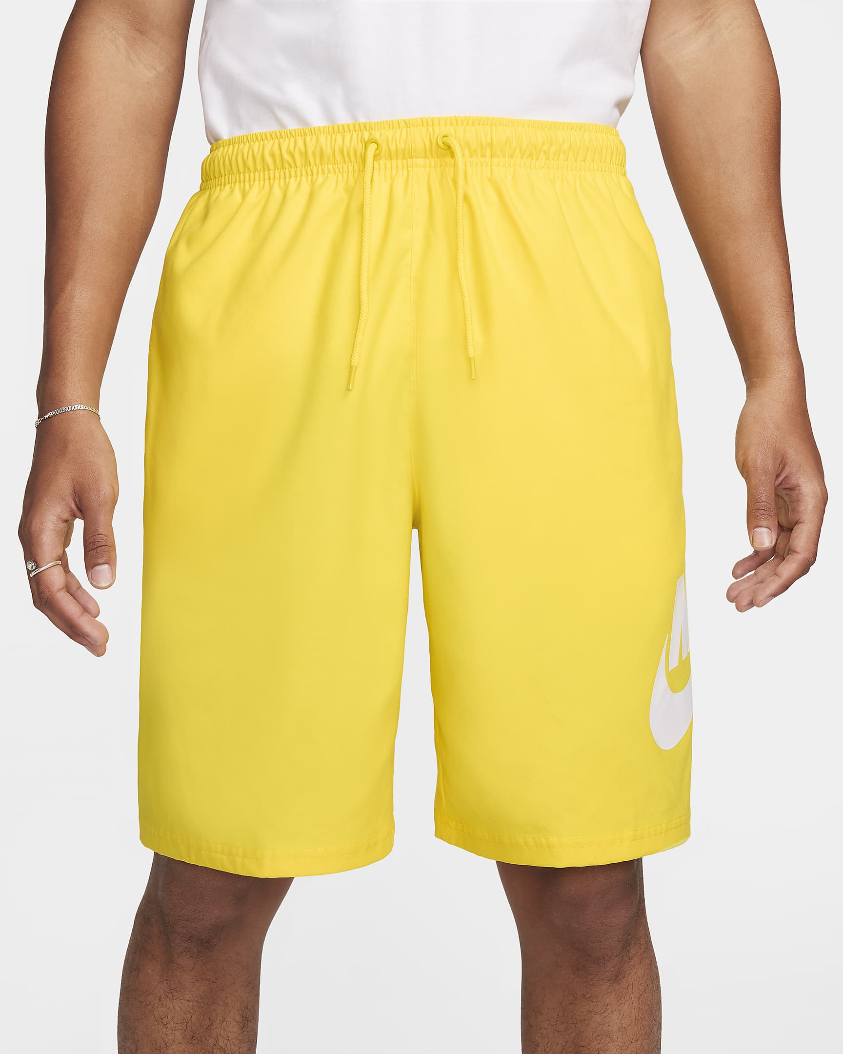 Nike Club Men's Woven Shorts. Nike.com