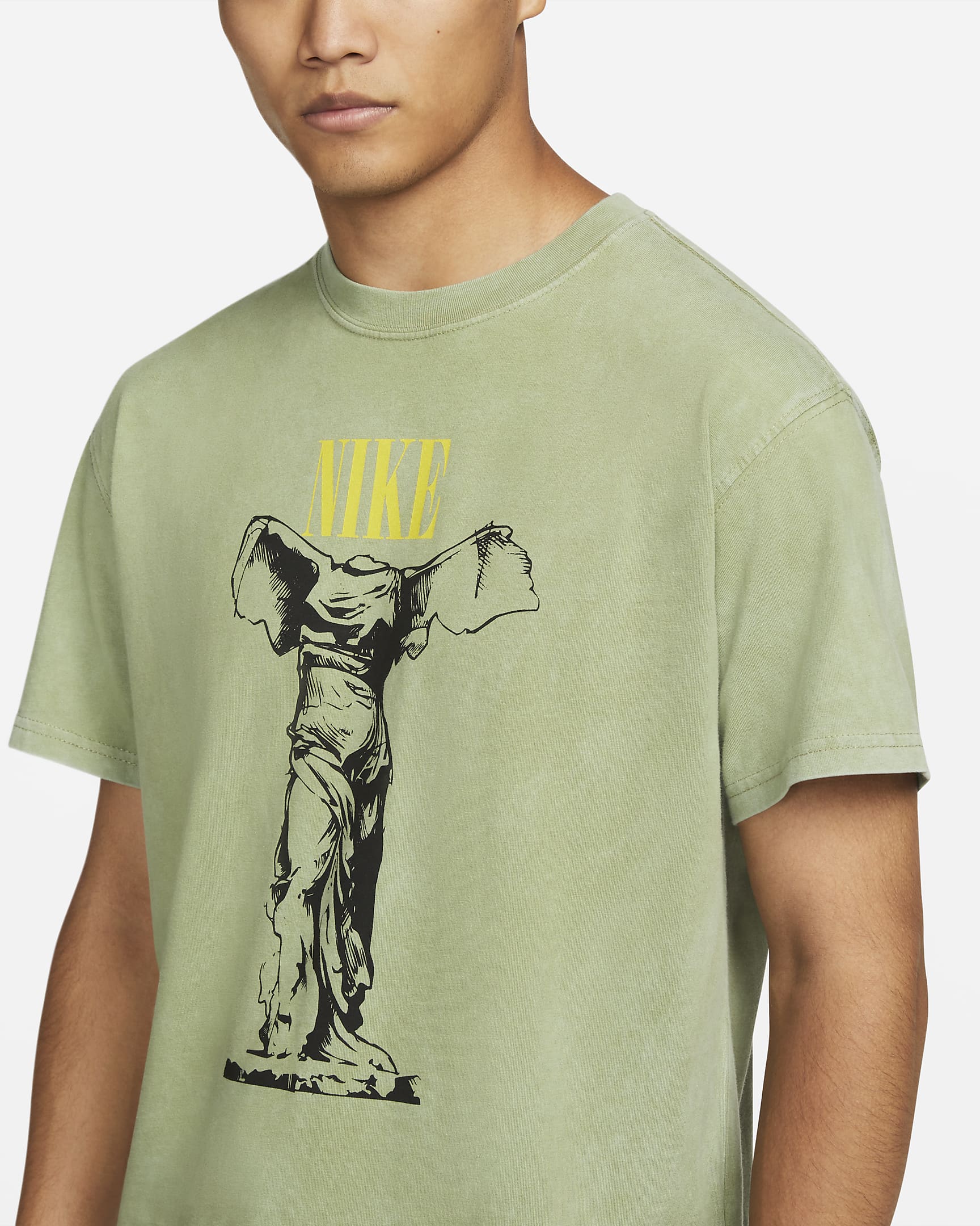 Nike Men's Basketball T-Shirt - Alligator