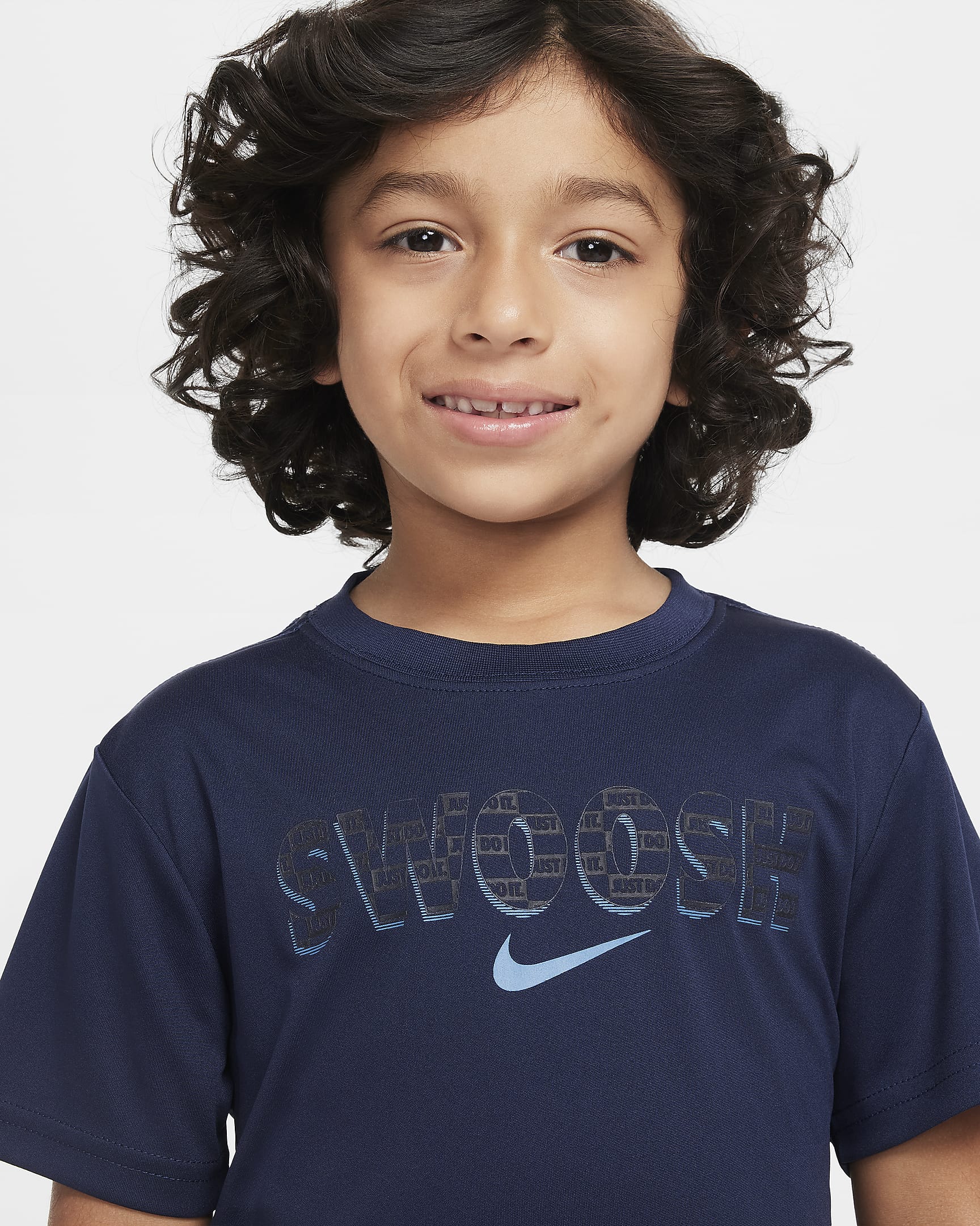 Playera Swoosh para niños talla pequeña Nike Dri-FIT "Just Do It" - Azul marino medianoche