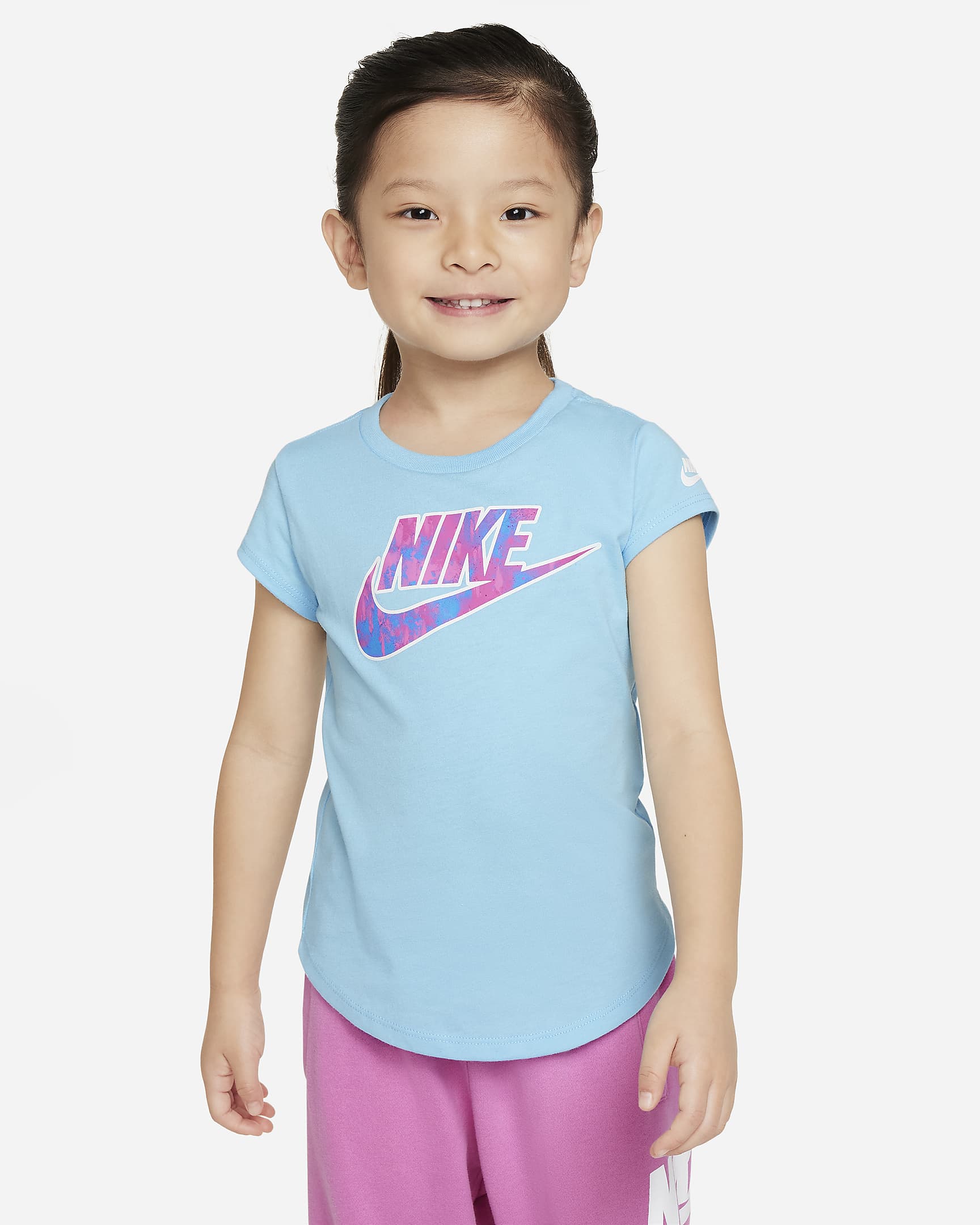 Playera estampada infantil Nike Club. Nike.com