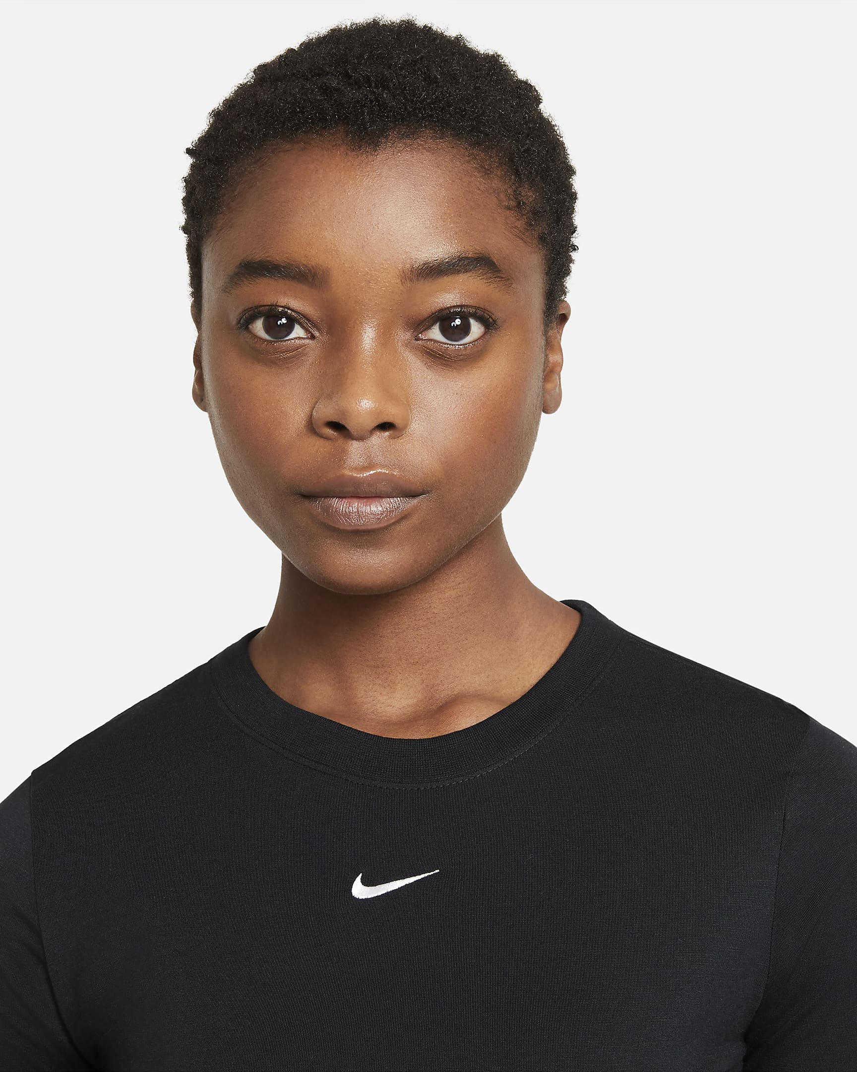 Nike Sportswear Essential Women's Crop-Top. Nike HR