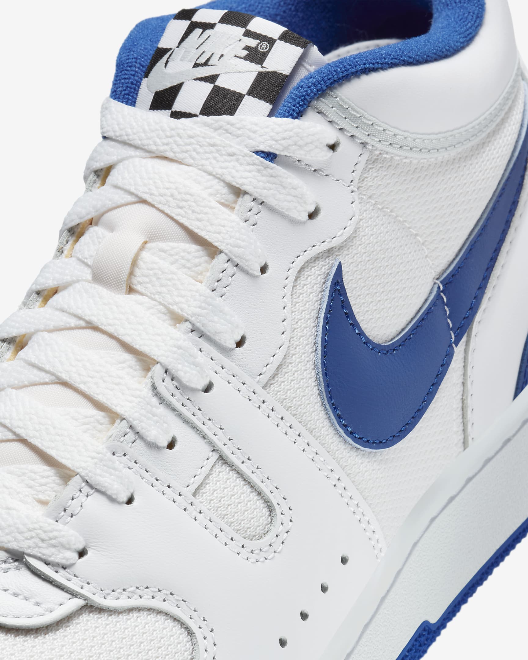 Calzado para hombre Nike Attack - Blanco/Platino puro/Negro/Royal juego