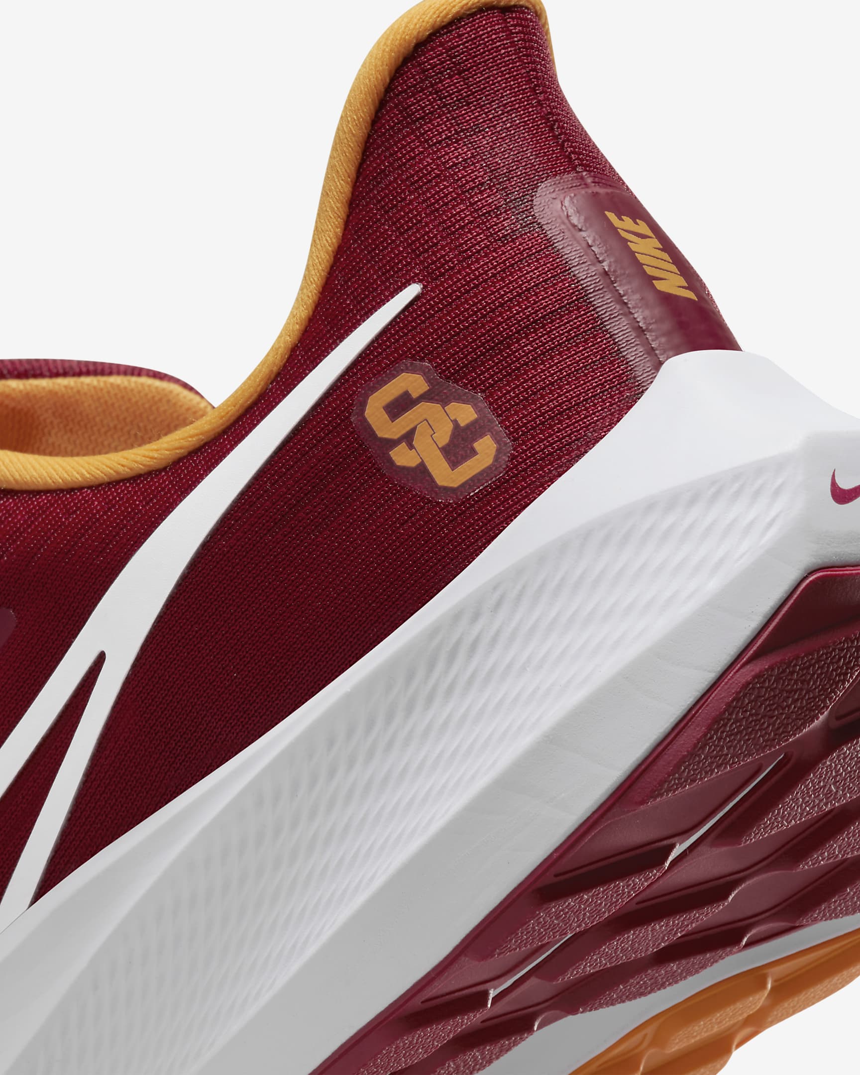 Nike College Pegasus 39 (USC) Men's Road Running Shoes. Nike.com