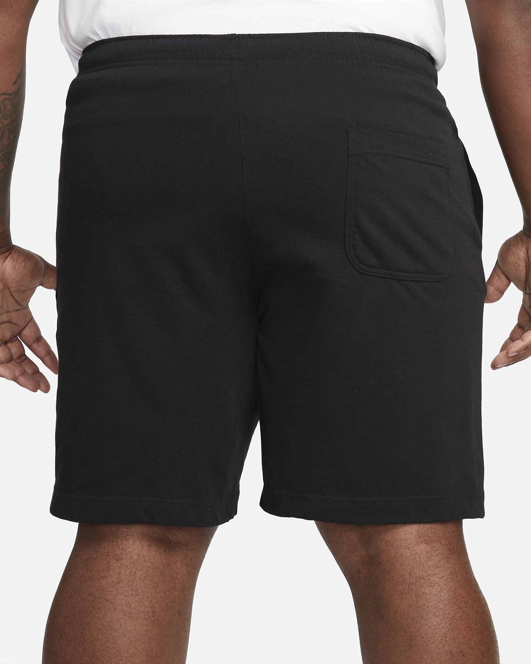 Nike Sportswear Club Herrenshorts - Schwarz/Weiß