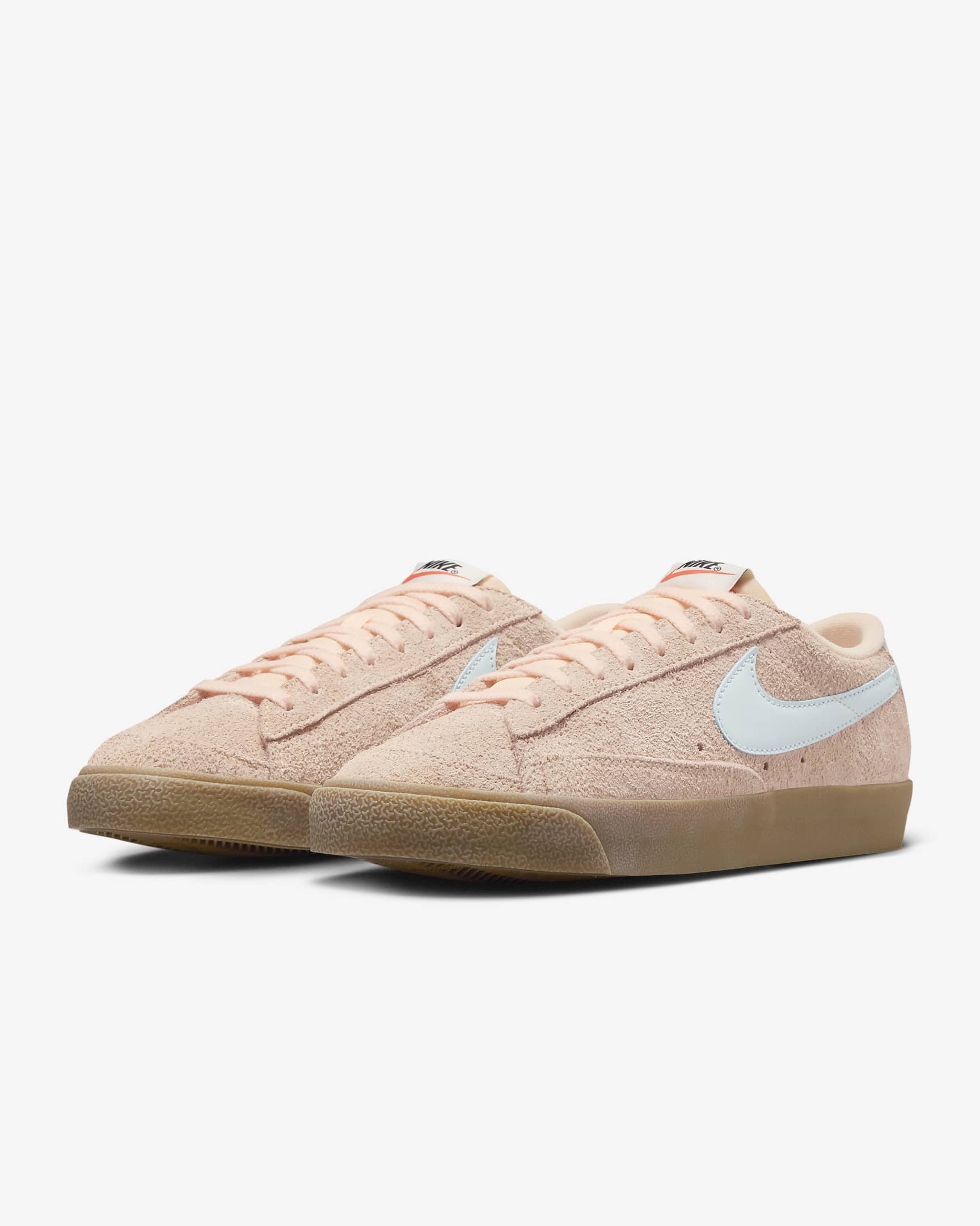 Nike Blazer Low '77 Vintage damesko - Crimson Tint/Gum Light Brown/Team Orange/Glacier Blue