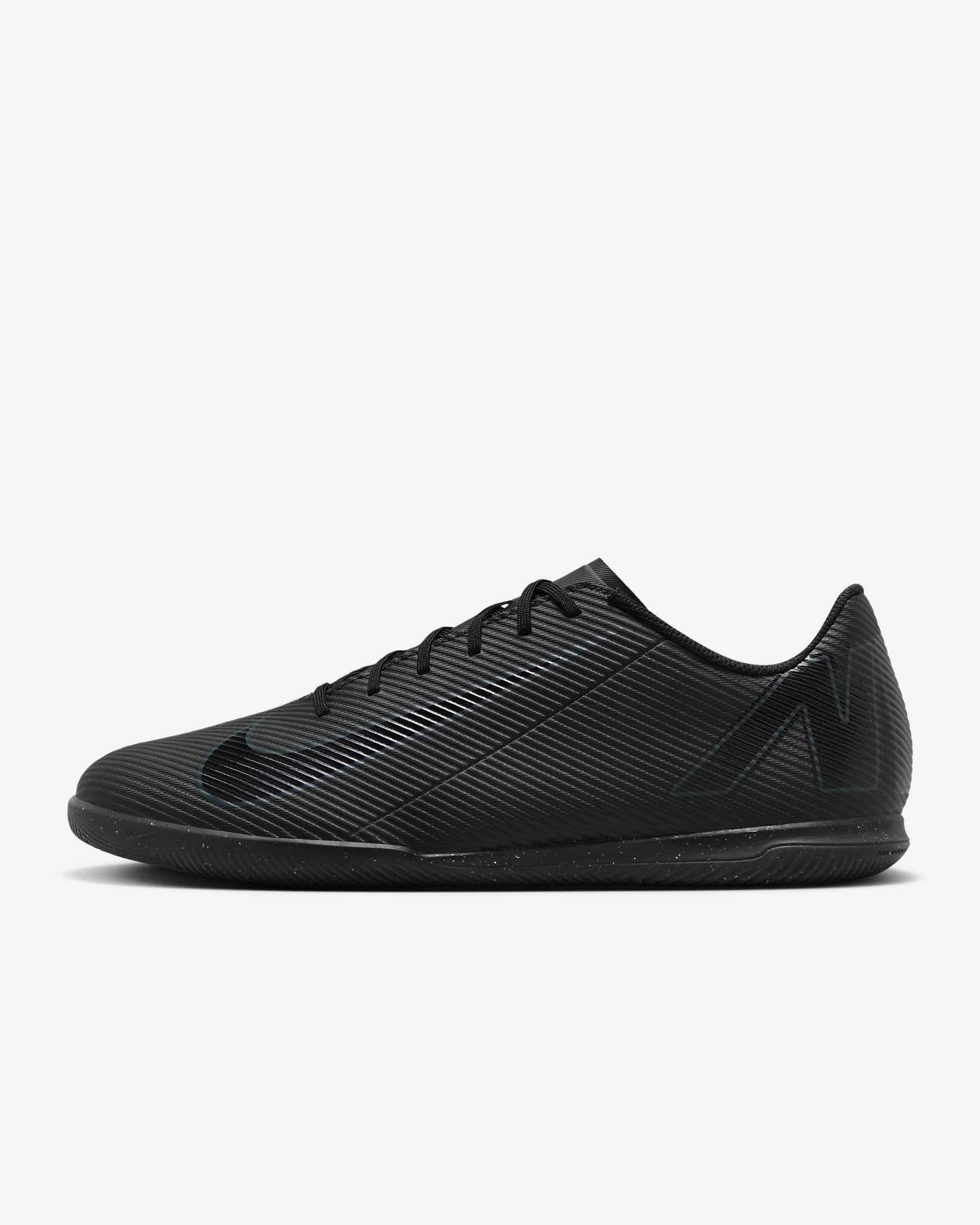 Nike Mercurial Vapor 16 Club IC Low-Top Football Shoes - Black/Deep Jungle/Black