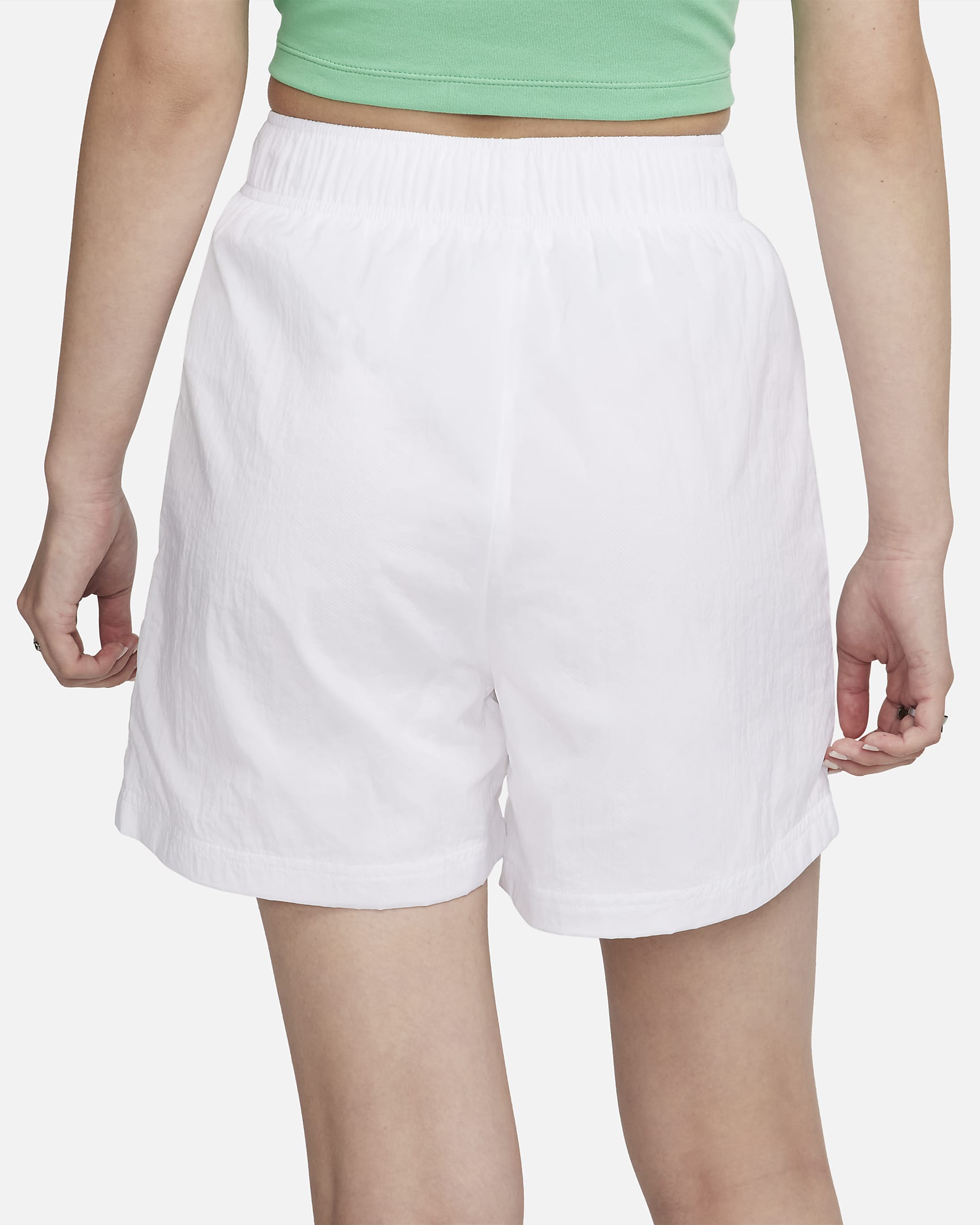 Nike Sportswear Women's Highrise Woven Shorts. Nike SG