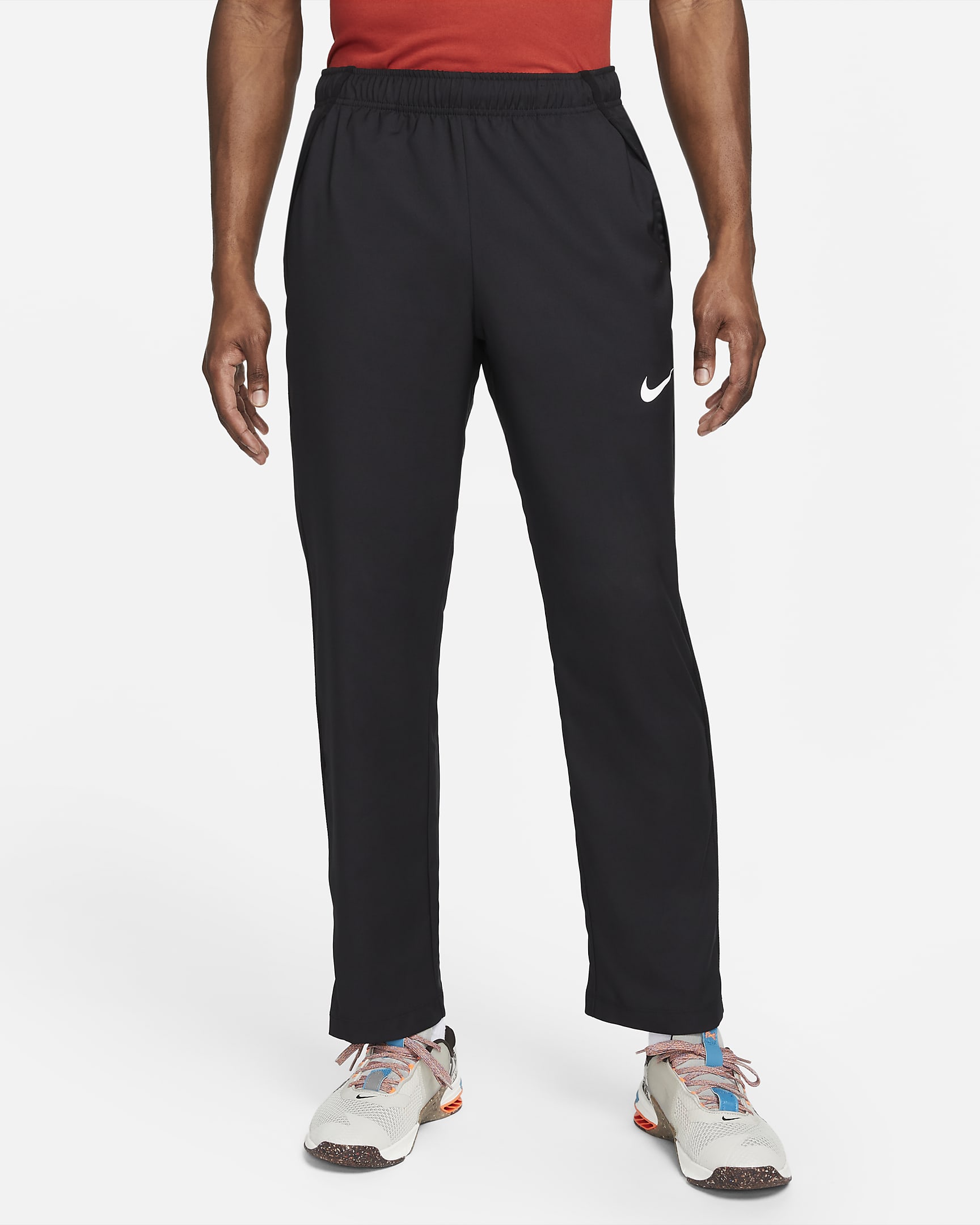 Nike Dri-FIT Men's Woven Team Training Trousers. Nike CH