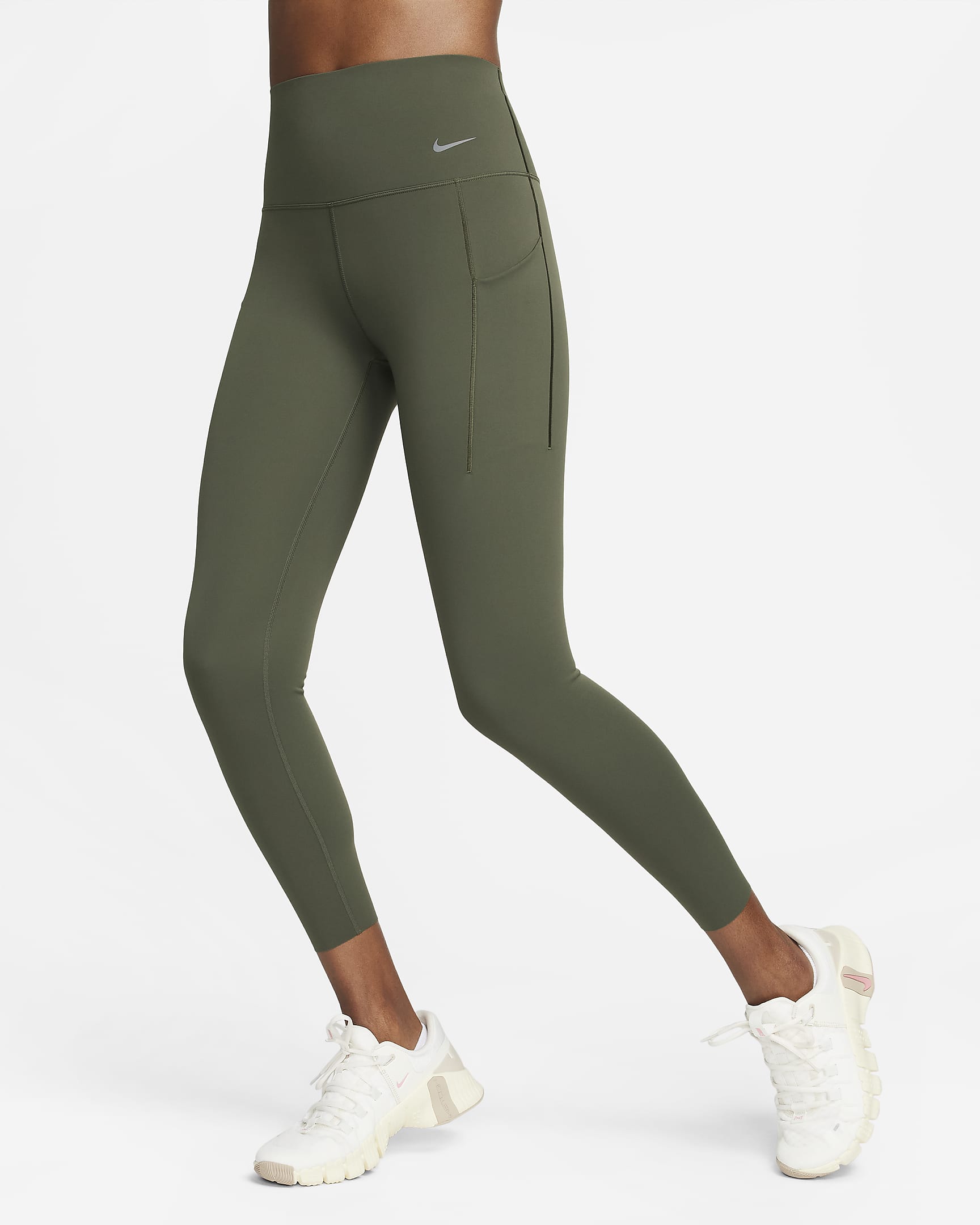 Leggings de 7/8 de tiro alto y sujeción media con bolsillos para mujer Nike Universa - Caqui militar/Negro