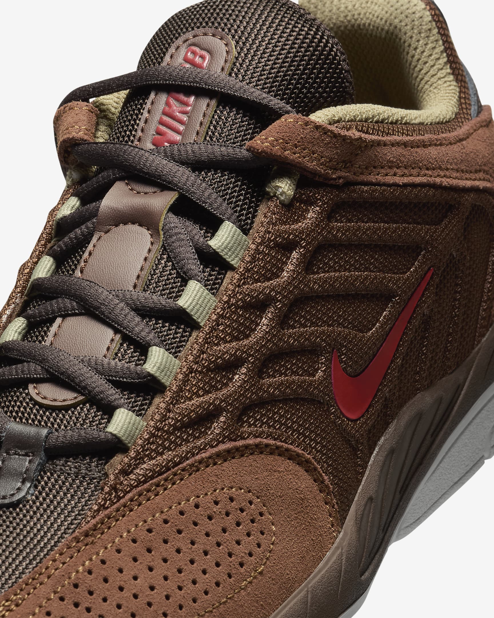 Ανδρικά παπούτσια Nike SB Vertebrae - Cacao Wow/Light British Tan/Velvet Brown/Dragon Red