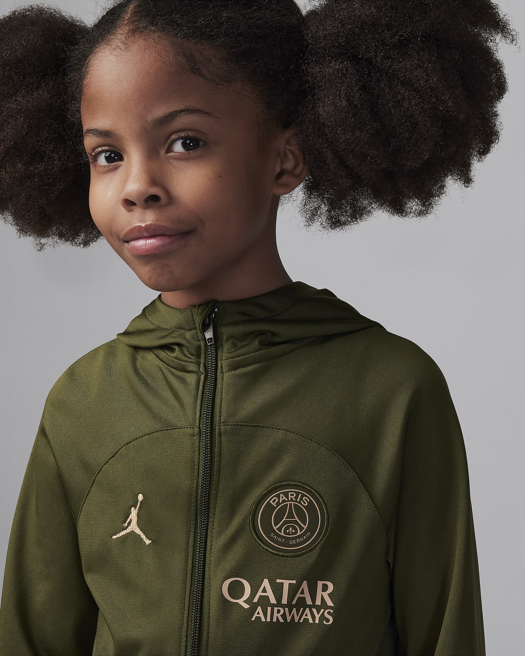 Paris Saint-Germain Strike Fourth Younger Kids' Jordan Dri-FIT Football Hooded Knit Tracksuit - Rough Green/Hemp