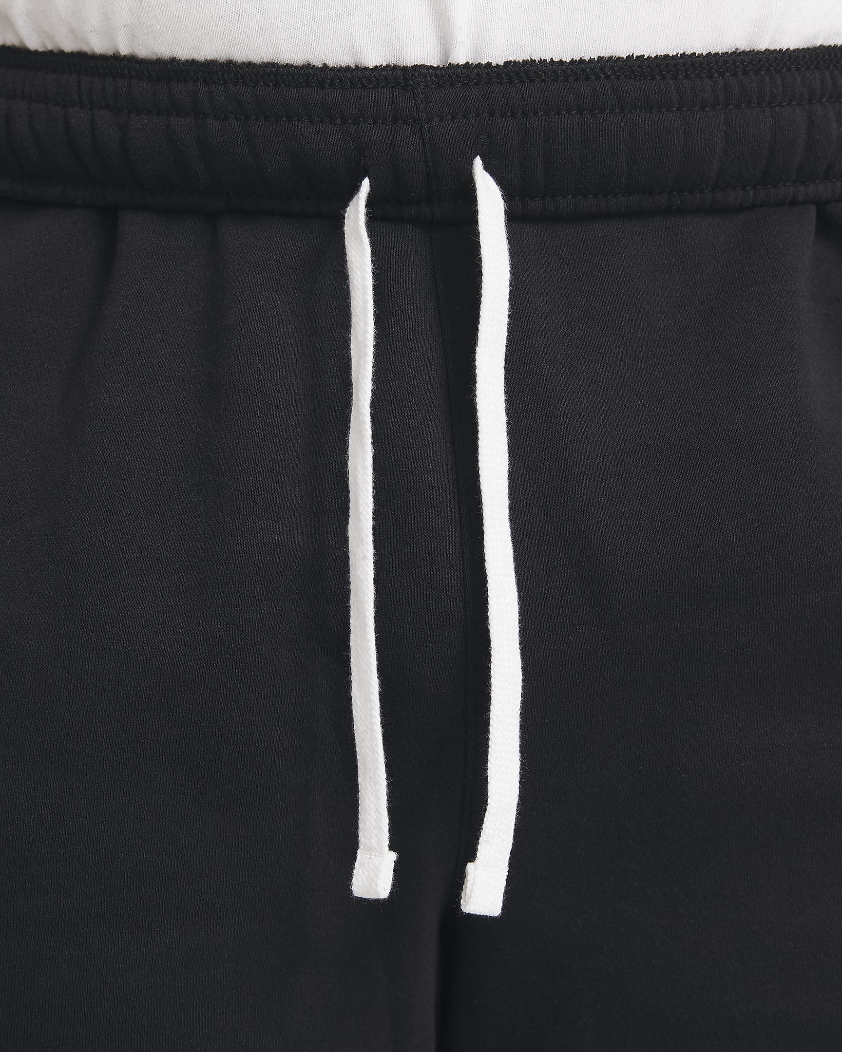 Nike Sportswear Club Men's Graphic Shorts - Black/White/White