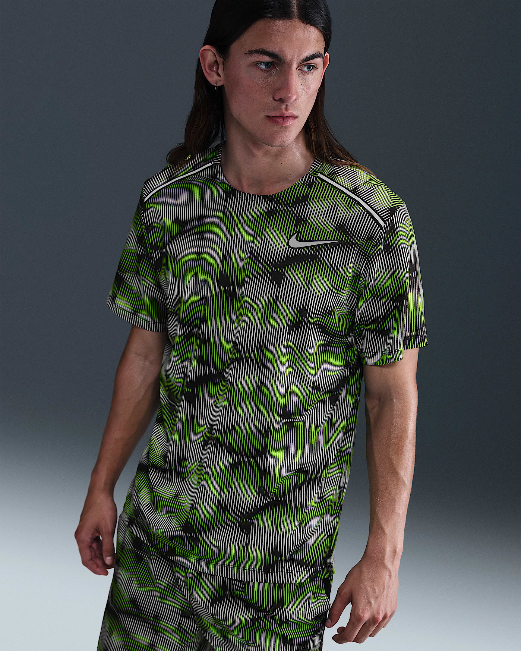 Maglia da running a manica corta Nike Miler - Uomo - Nero/Green Strike/Bianco/Argento metallizzato