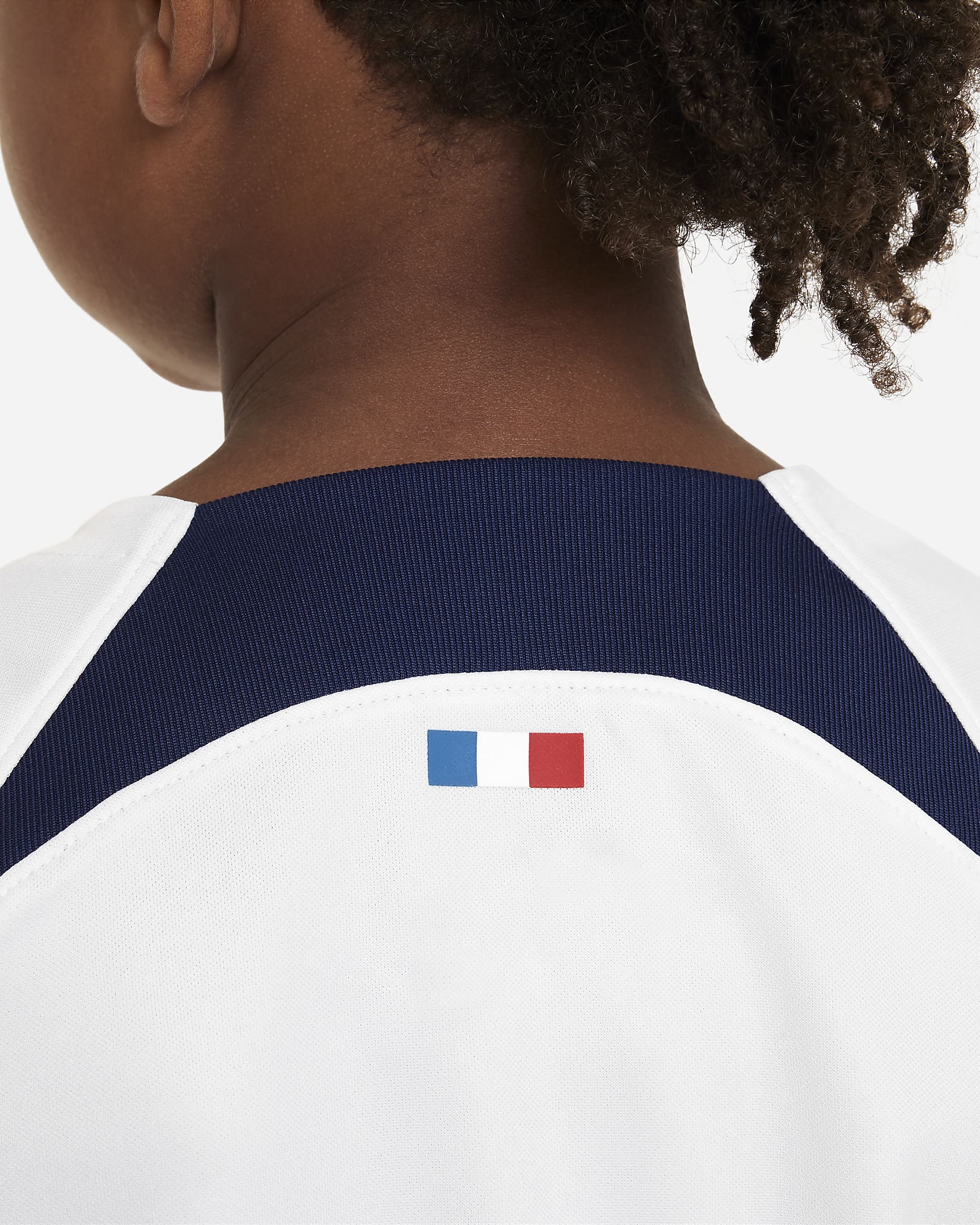 Paris Saint-Germain 2023/24 Away Younger Kids' Nike Dri-FIT 3-Piece Kit ...