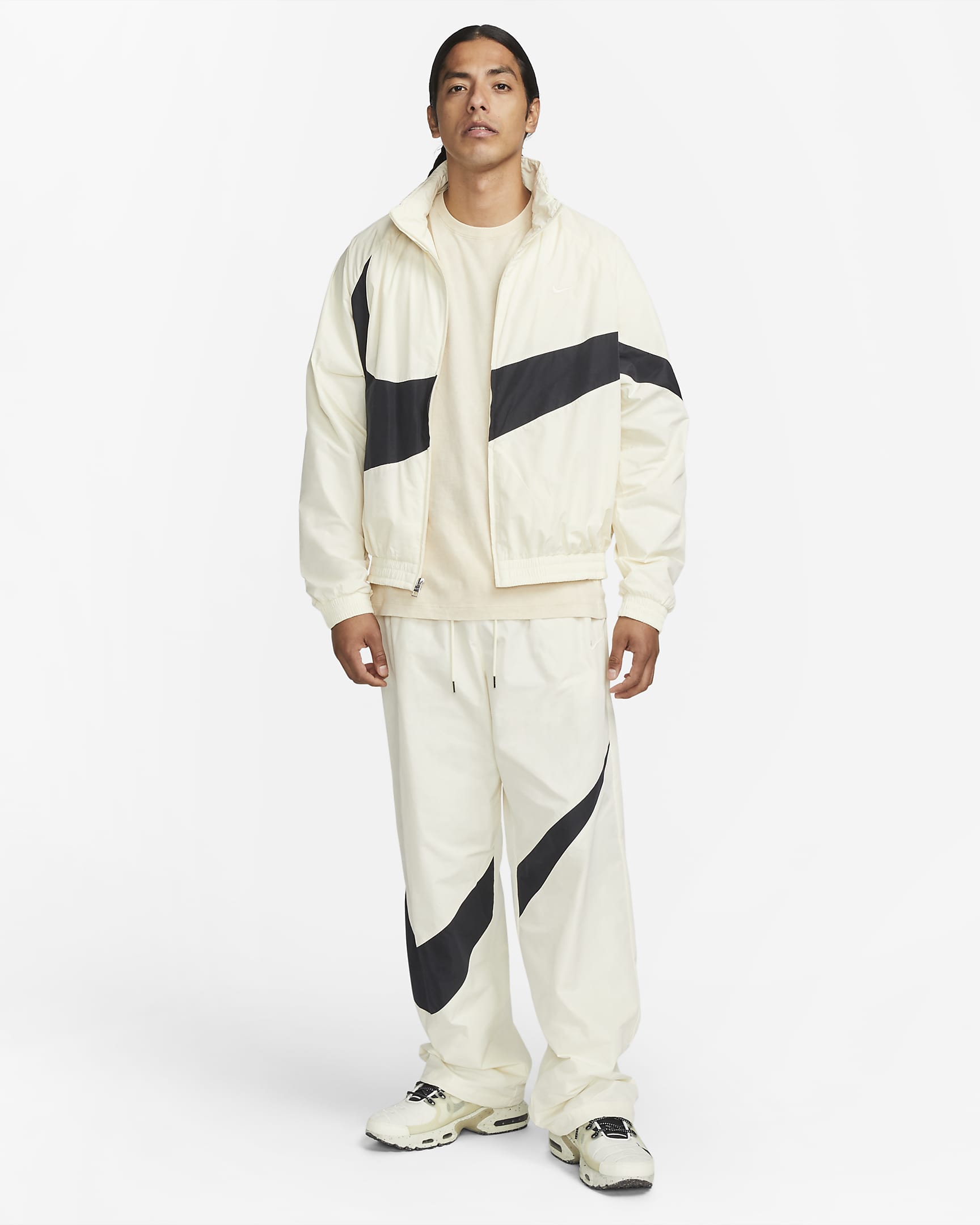 Nike Swoosh Men's Woven Jacket. Nike HU