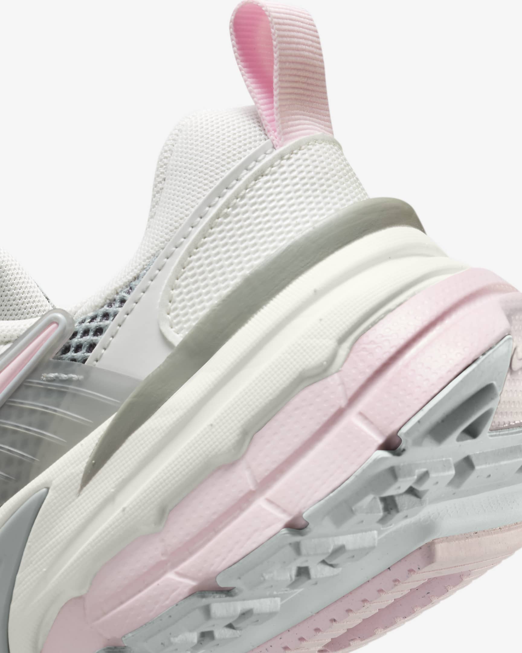 Παπούτσια Nike V2K Run - Light Pumice/Photon Dust/Metallic Summit White/Pink Foam