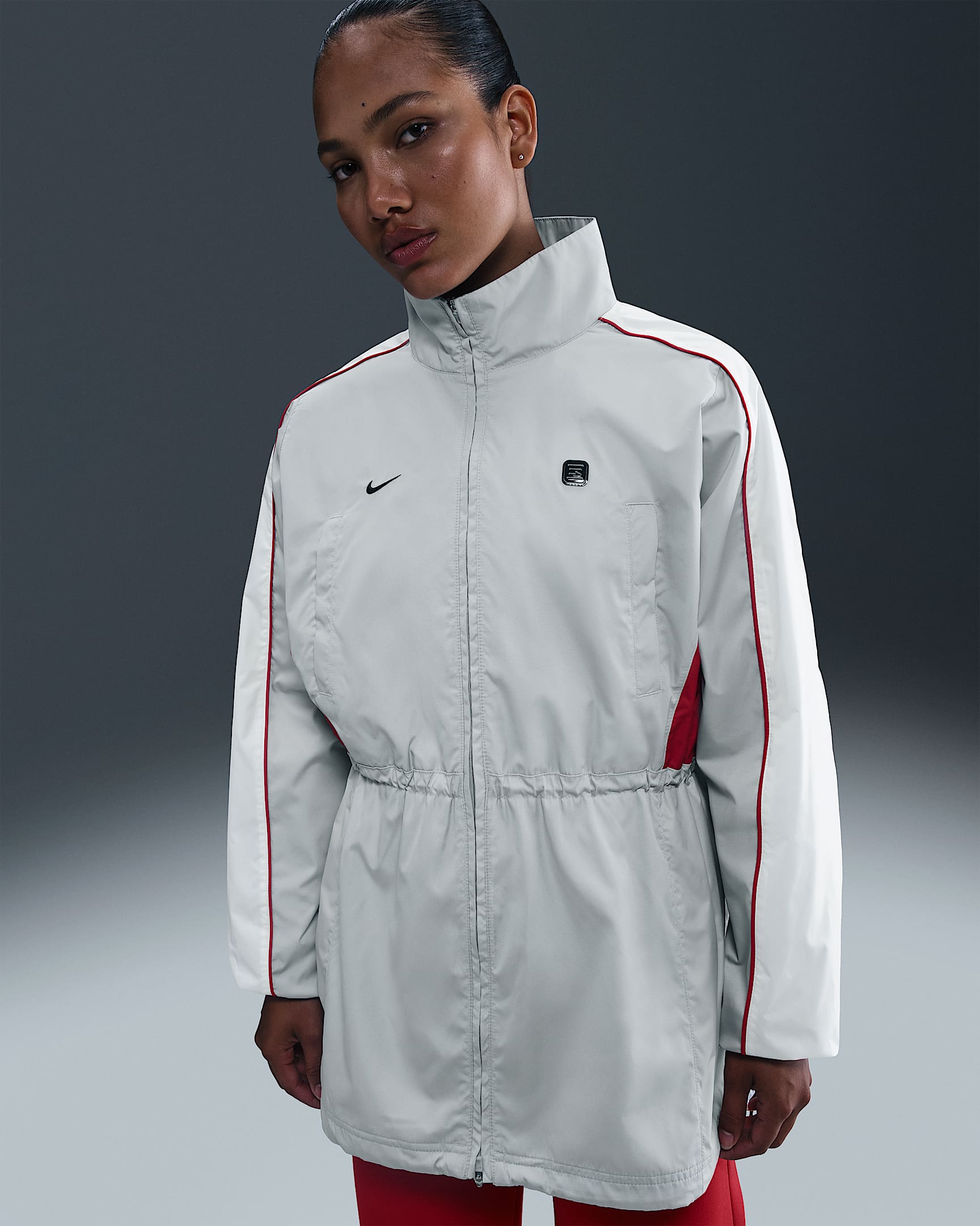 Damska kurtka z tkaniny Nike Sportswear Shox - Grey Fog/Biel/University Red