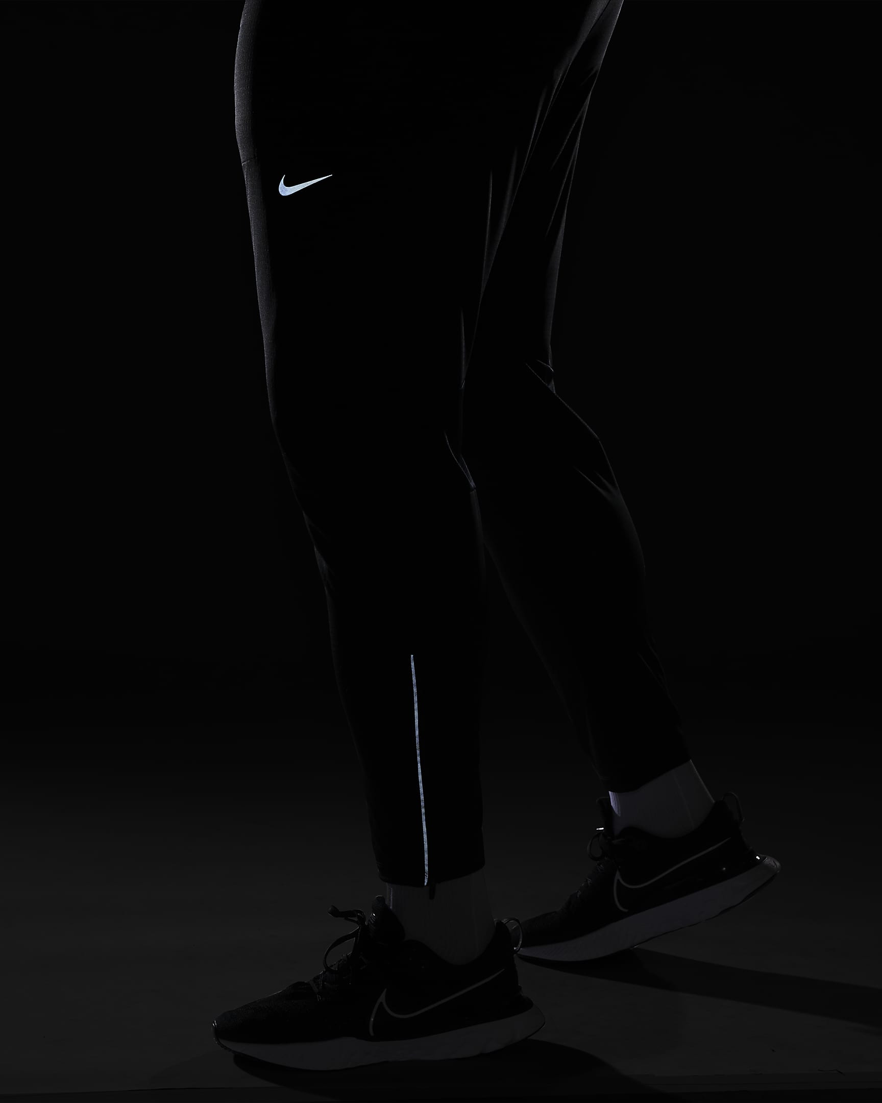 Nike Phenom Men's Dri-FIT Knit Running Trousers - Black