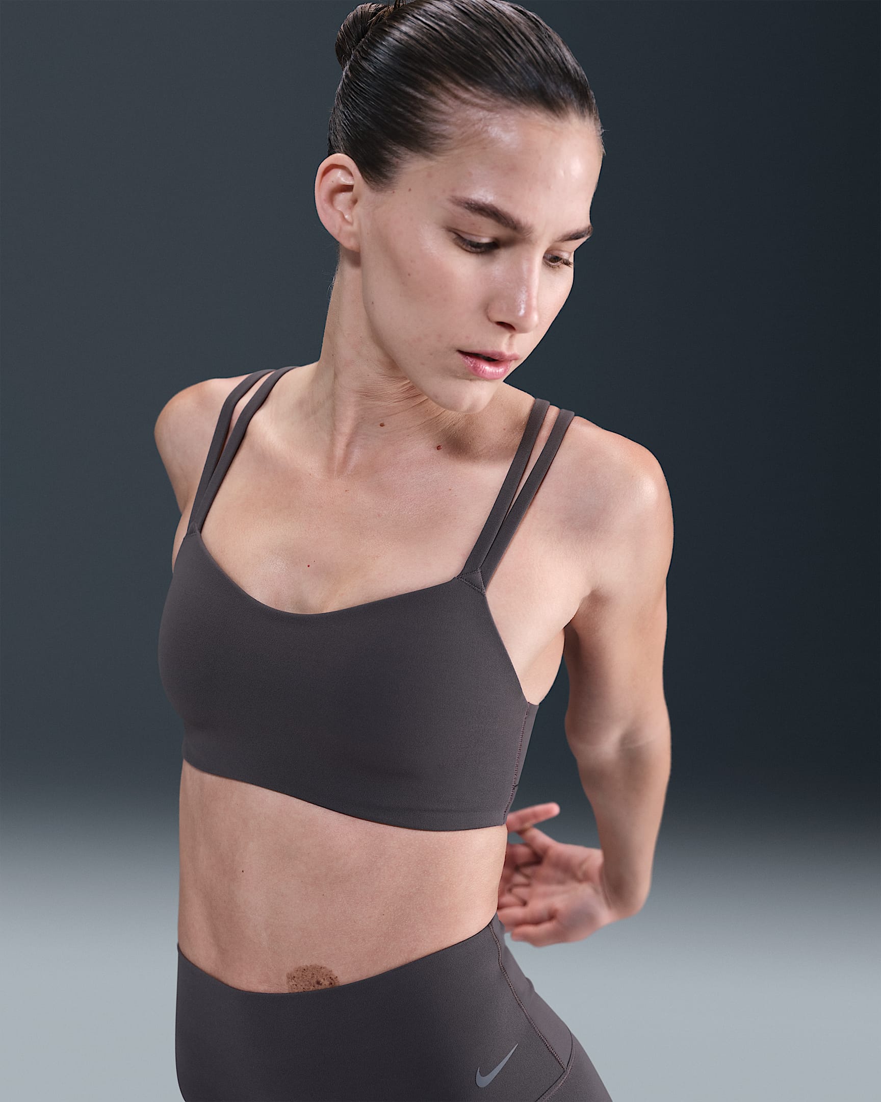 Nike Zenvy Strappy Women's Light-Support Padded Sports Bra - Thunder Grey/White