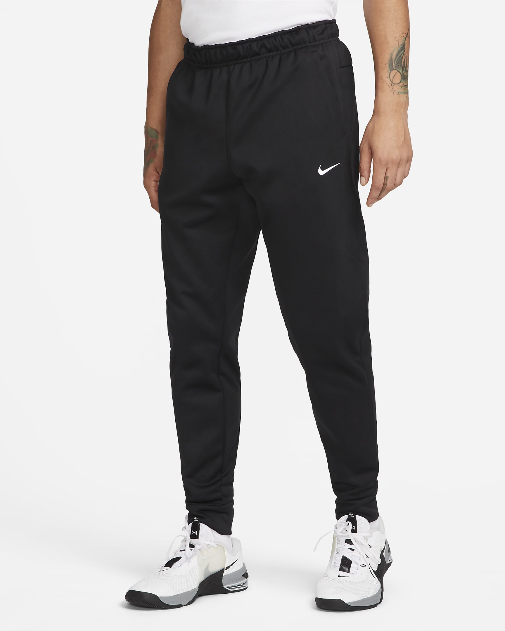 Nike Therma Men's Therma-FIT Tapered Fitness Trousers. Nike NO