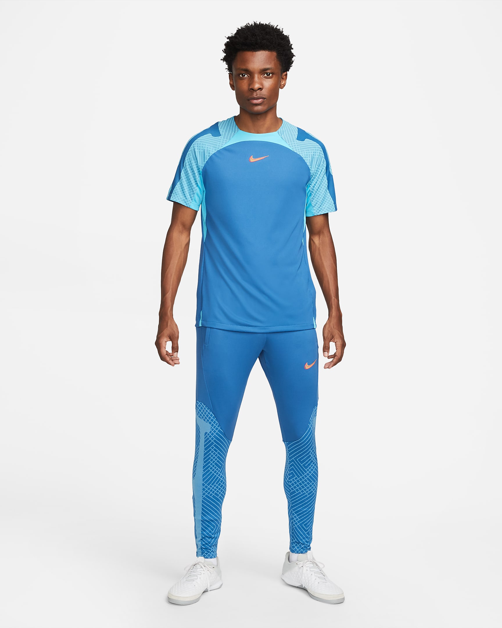 Nike Dri-FIT Strike Men's Football Top. Nike HR