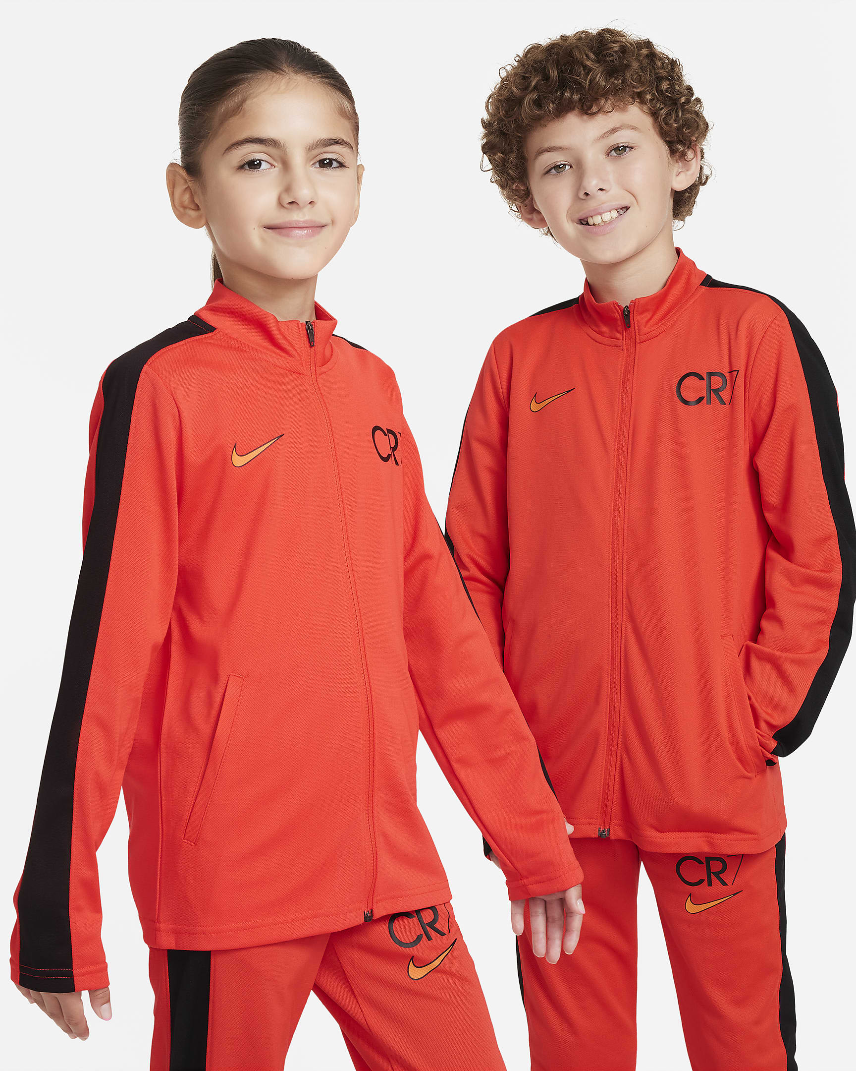 CR7 Older Kids' Dri-FIT Academy23 Football Tracksuit. Nike SK