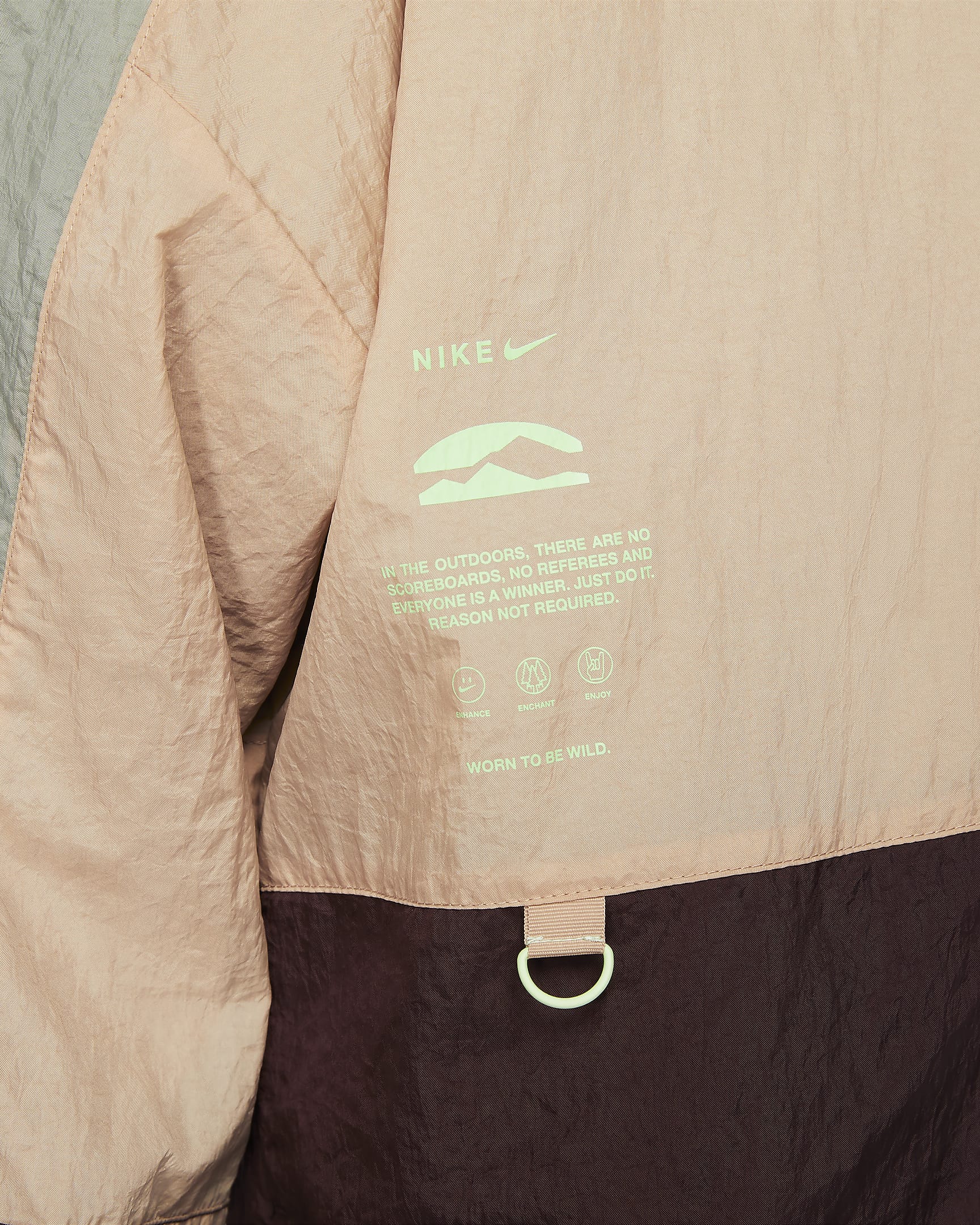 nike sportswear hooded woven jacket