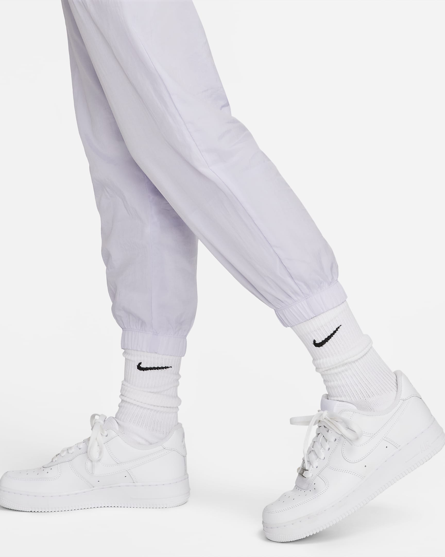 Nike Sportswear Essential Women's MidRise Trousers. Nike PH