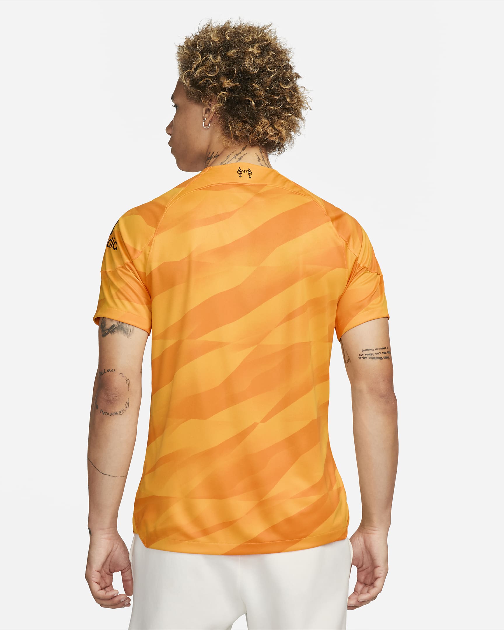 Jersey de fútbol de manga corta Nike Dri-FIT Liverpool FC de portero 2023/24 Stadium para hombre - Taxi/Naranja vivo/Negro