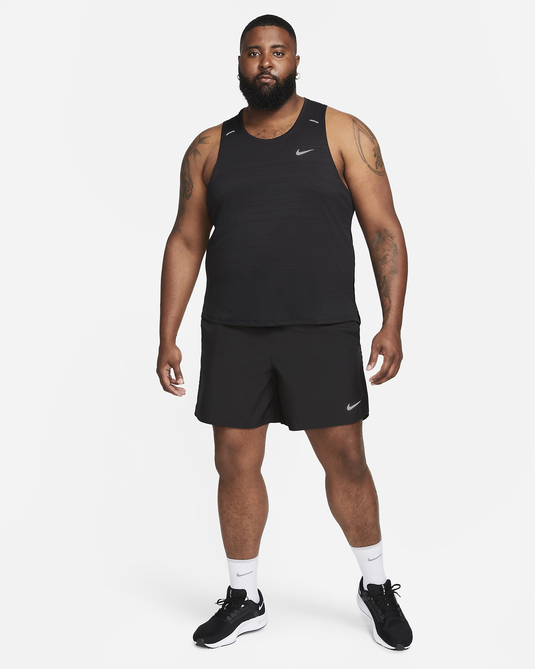 Nike Challenger Dri-FIT fôret løpeshorts til herre (18 cm) - Svart/Svart/Svart