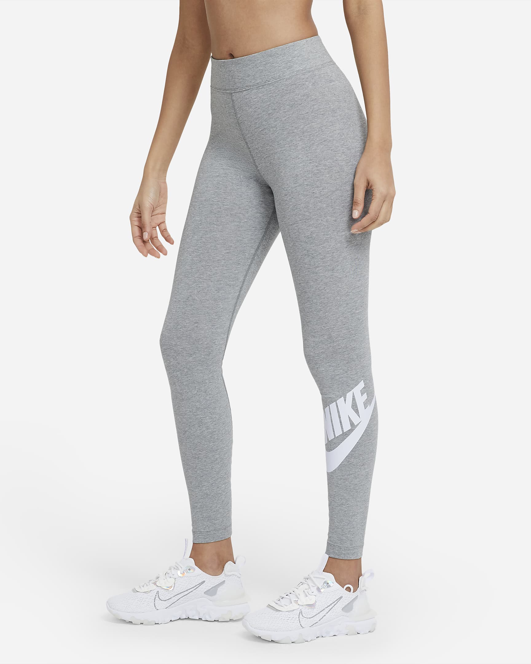 Nike Sportswear Essential Women's High-Waisted Logo Leggings. Nike IL